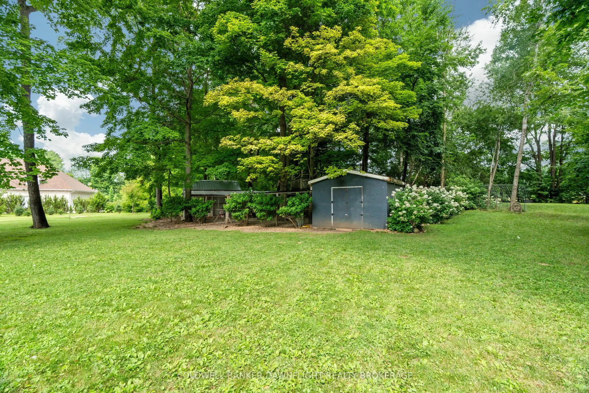 16 Lansdowne Park Crescent