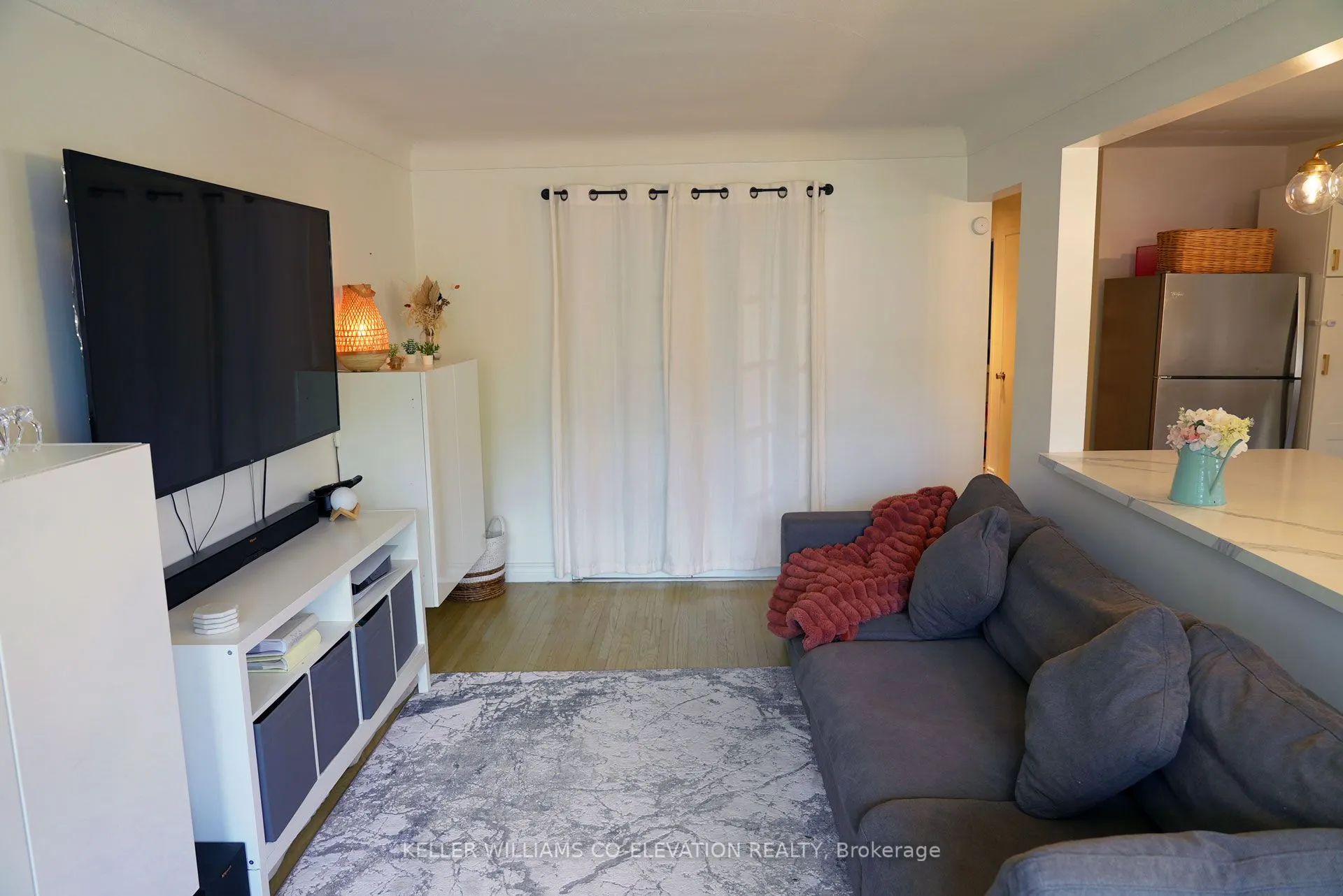 5 Mountain Avenue N