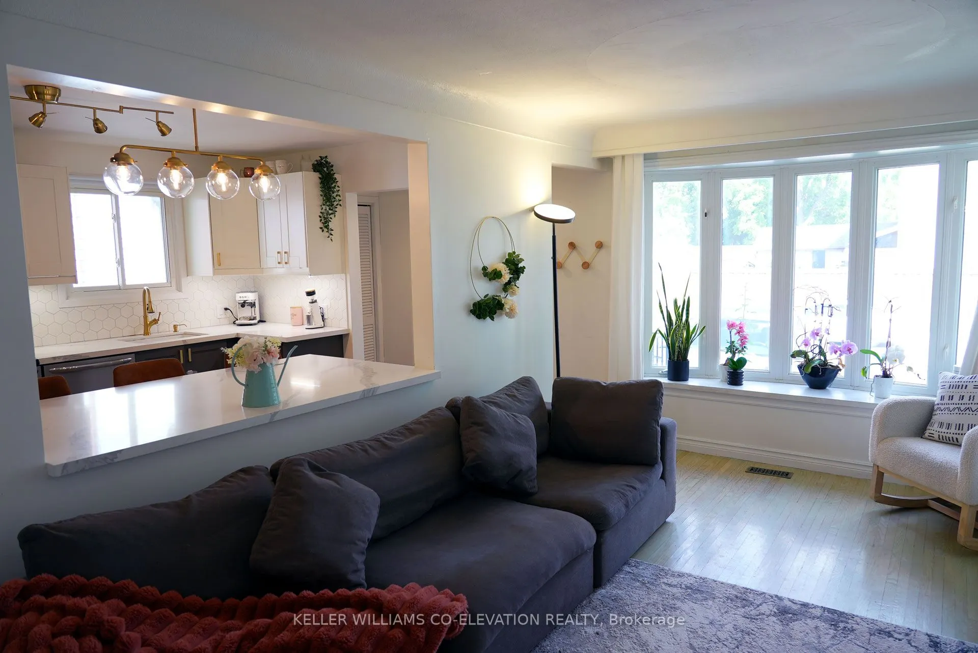 5 Mountain Avenue N