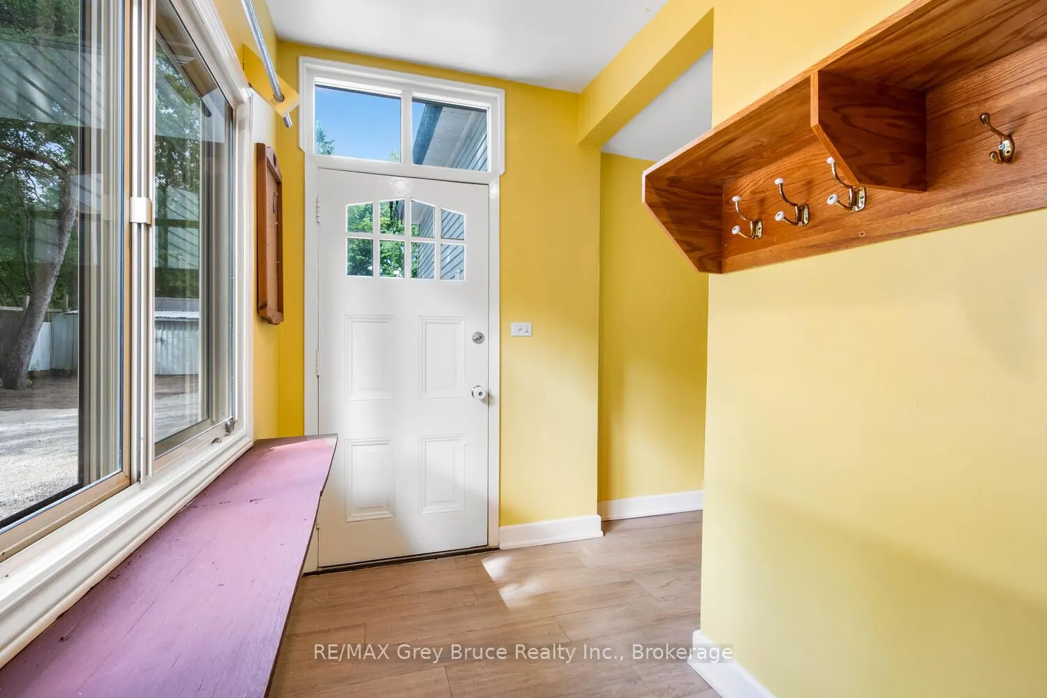 243 Queen Street W