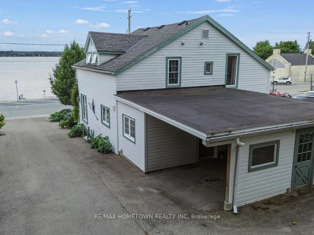 92 WATER Street E