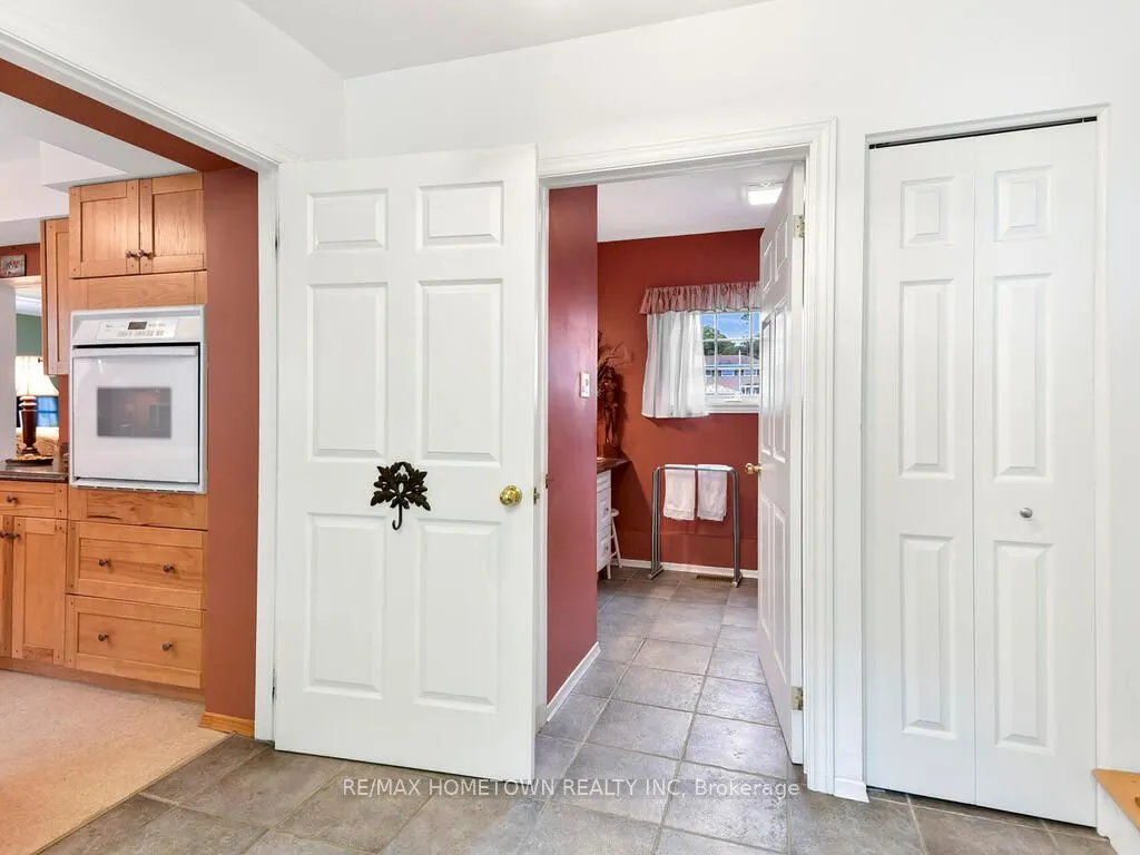 92 WATER Street E