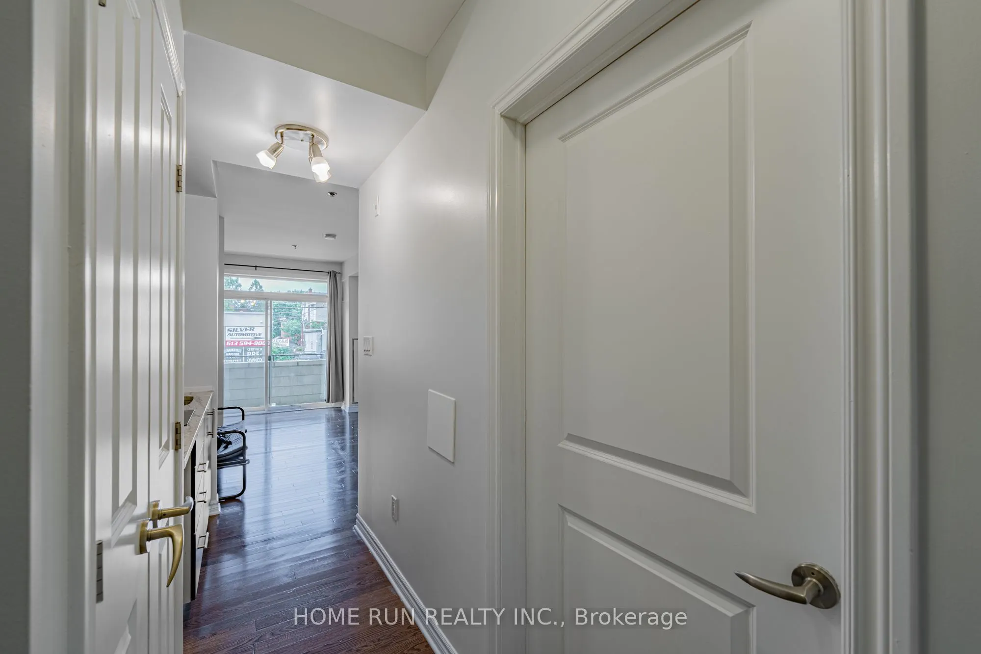 429 Kent Street, #210