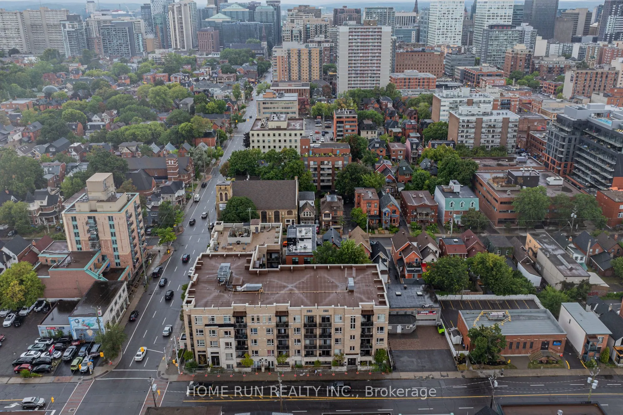 429 Kent Street, #210