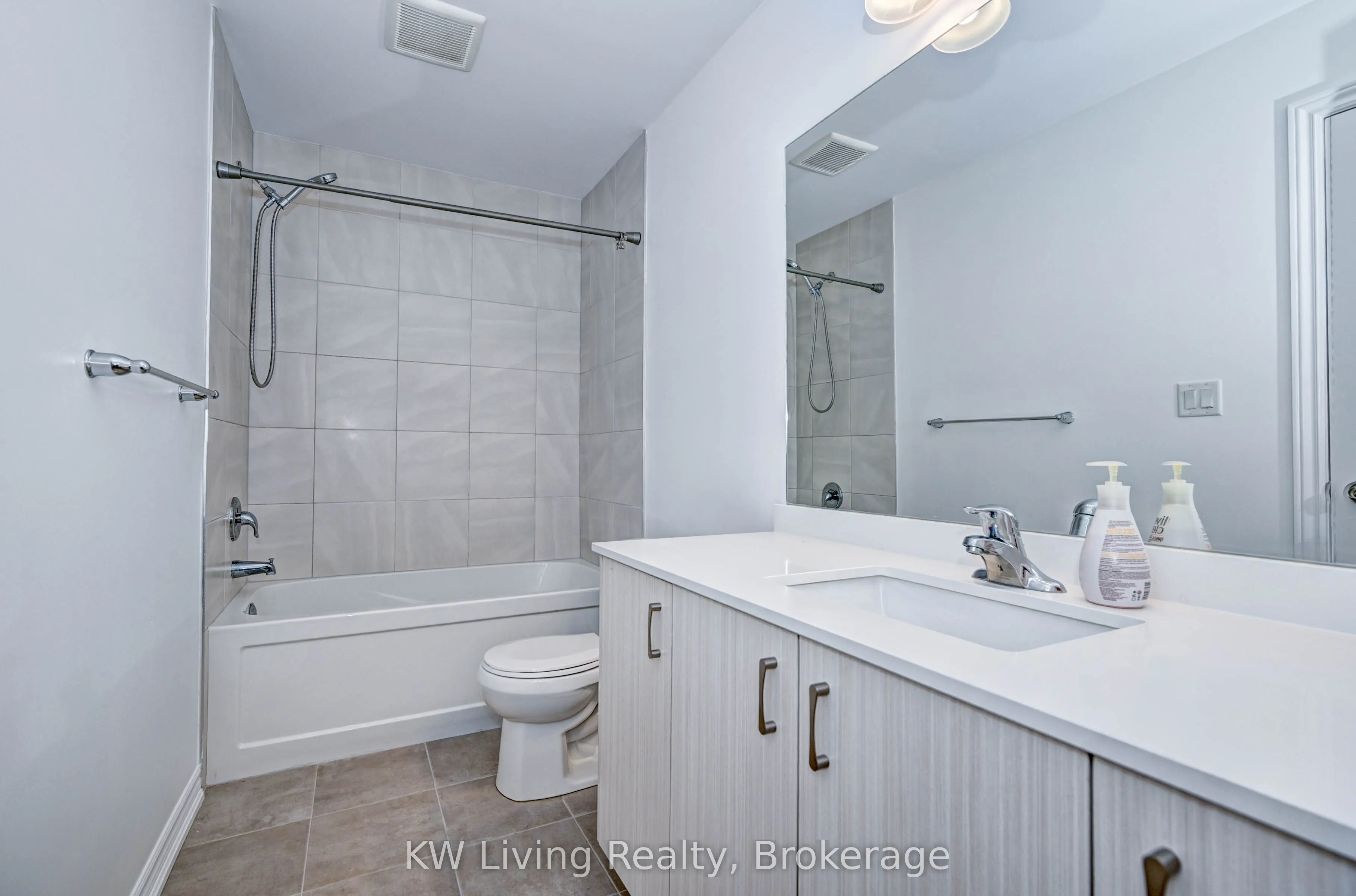 324 Equestrian Way, #26