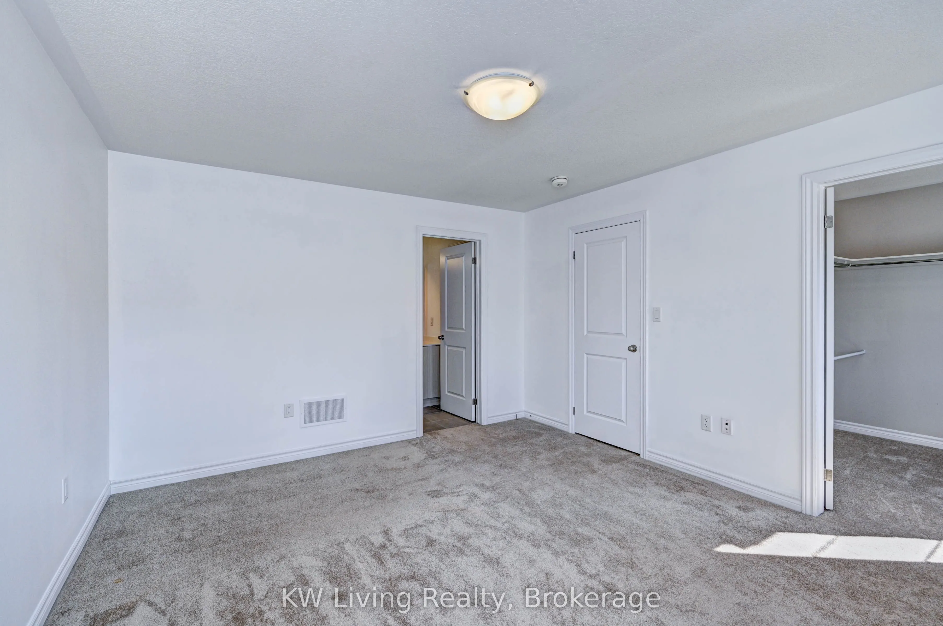 324 Equestrian Way, #26
