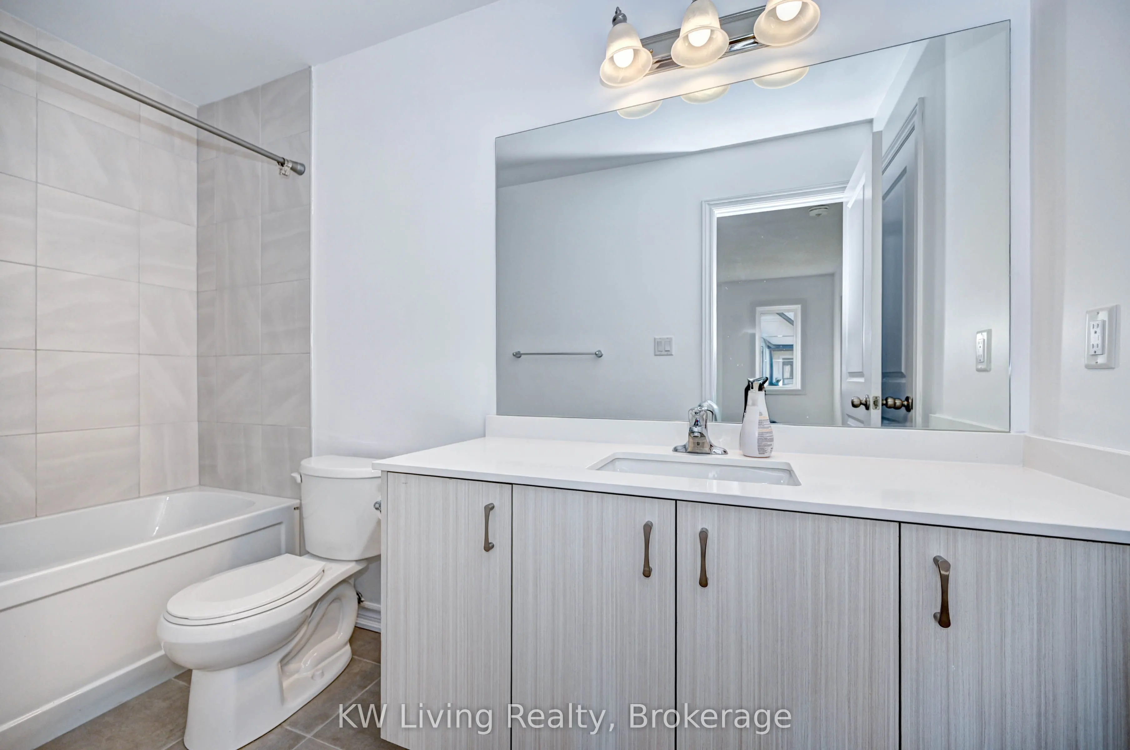324 Equestrian Way, #26