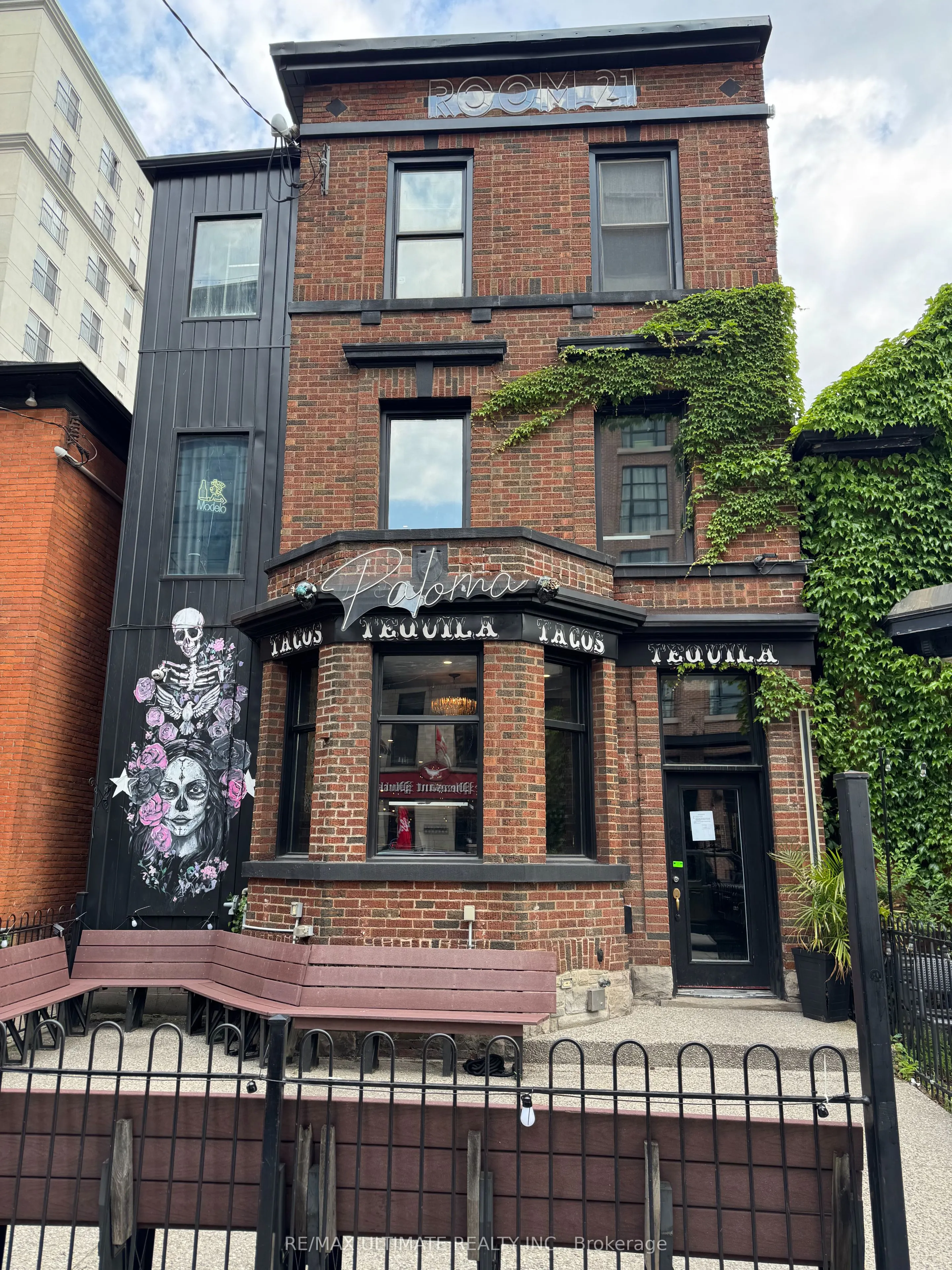 21 Augusta Street