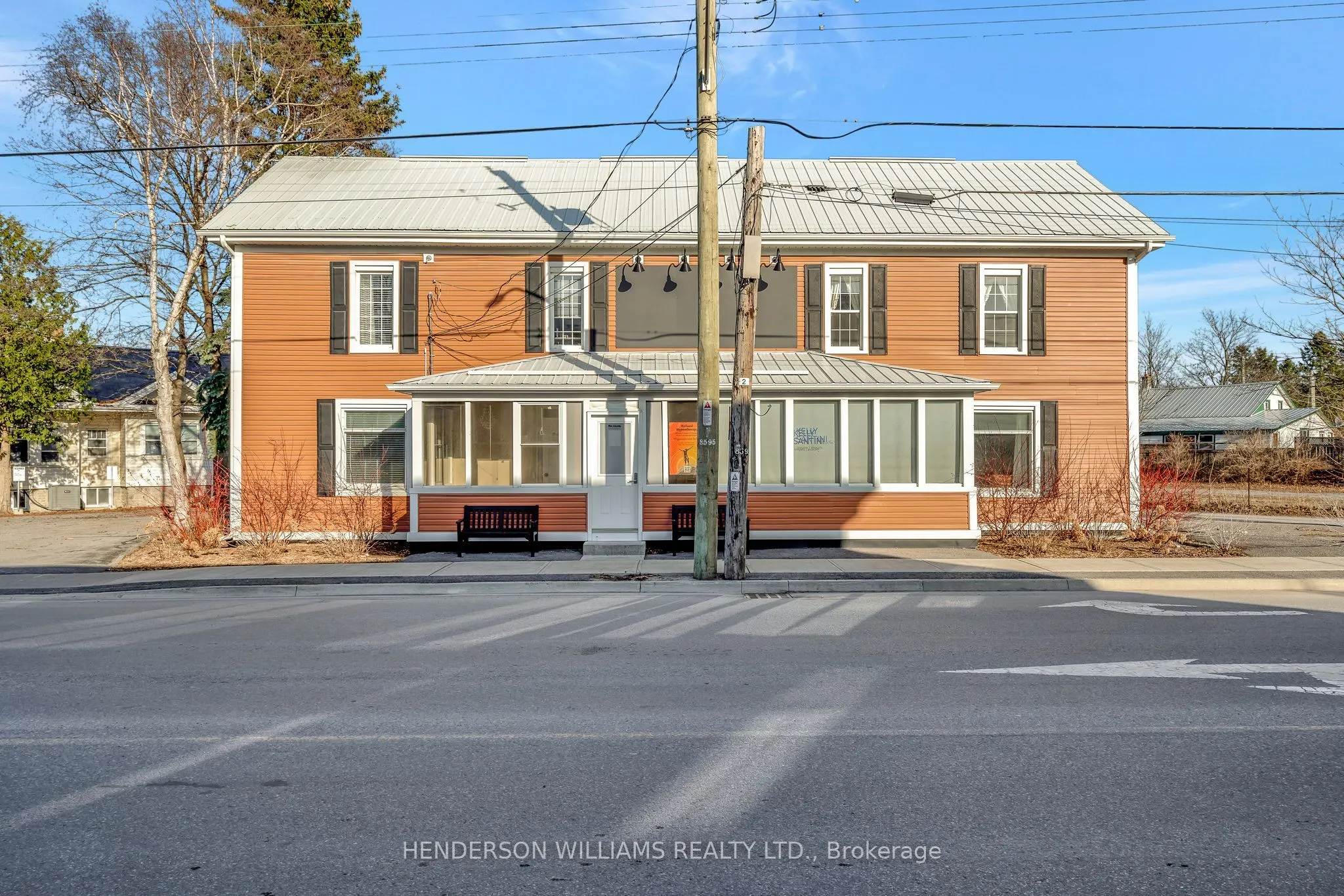 1 Lake Street