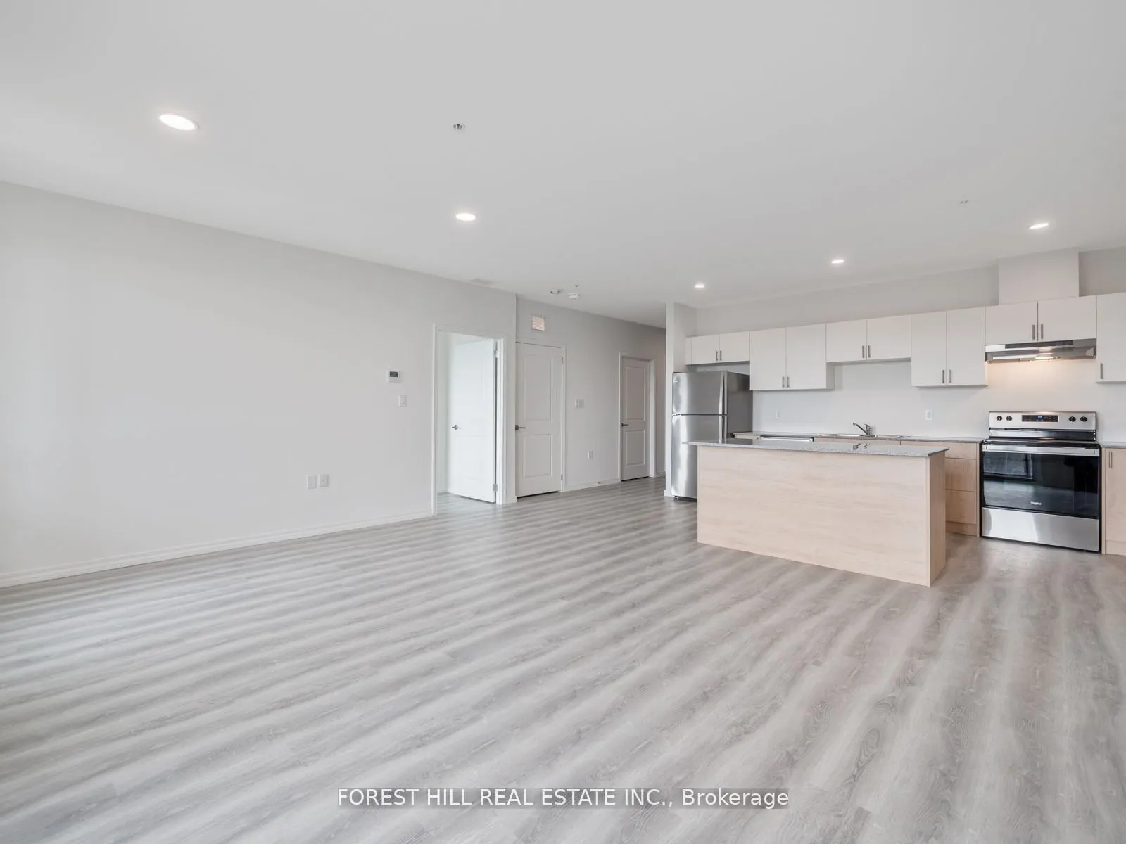 1098 Paisley Road, #709A