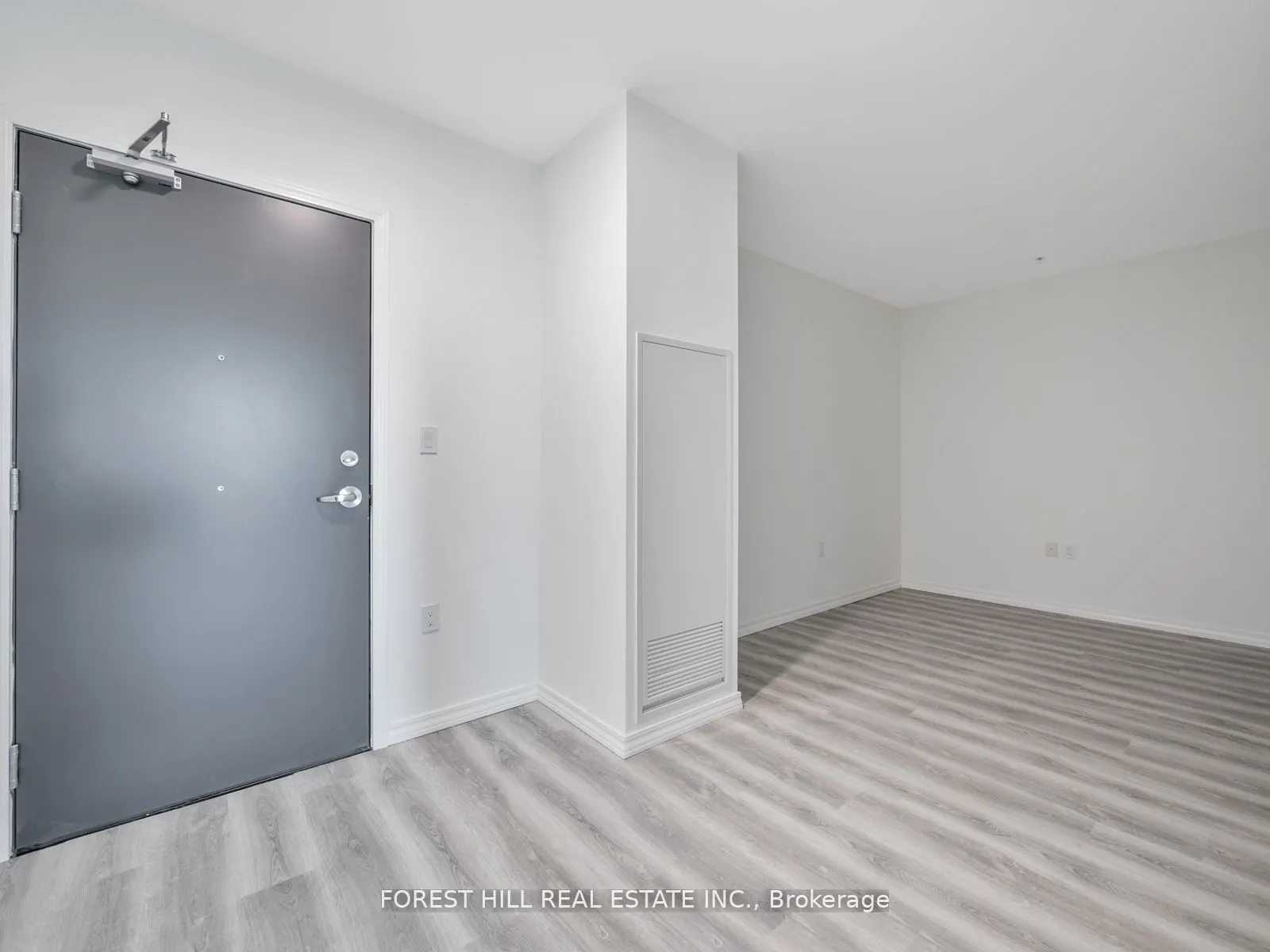 1098 Paisley Road, #709A