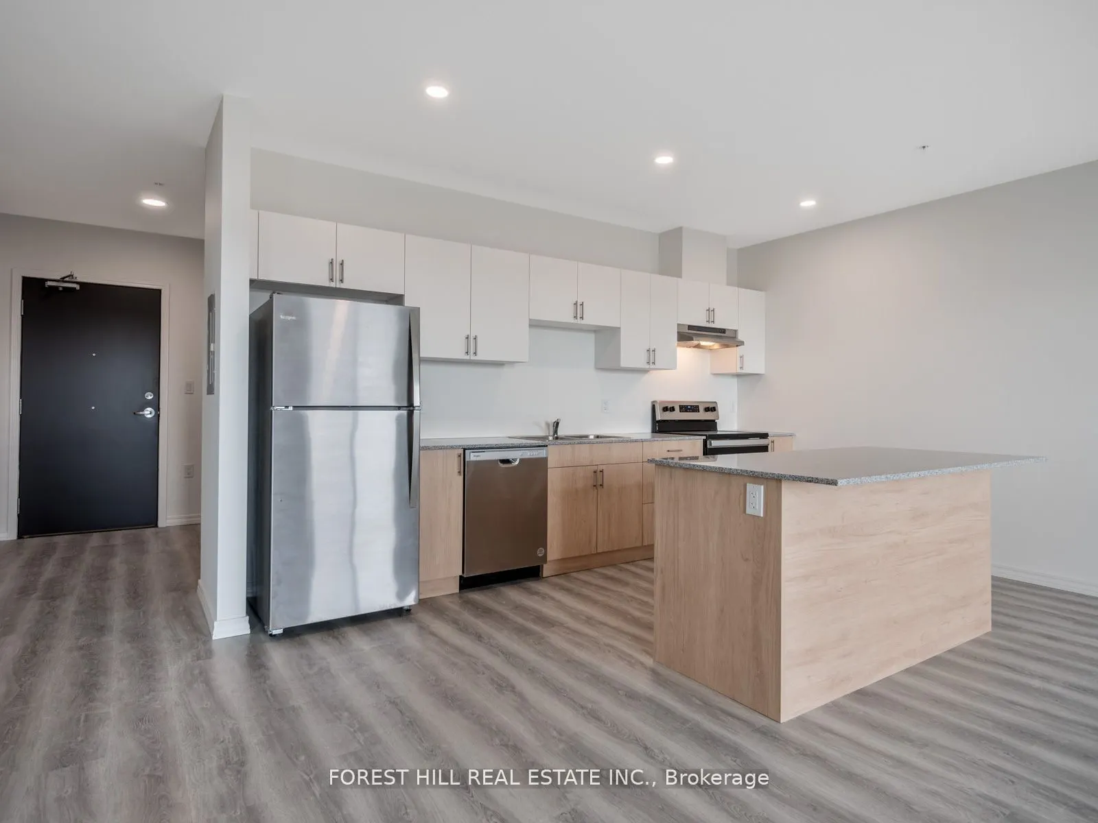1098 Paisley Road, #709A
