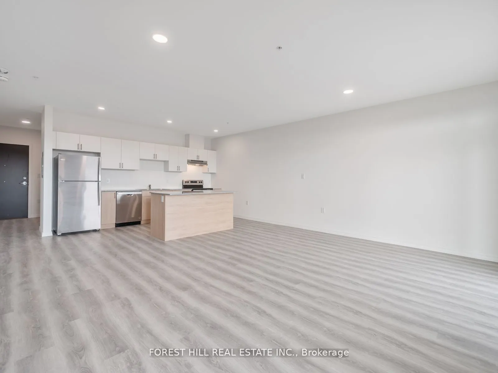 1098 Paisley Road, #709A
