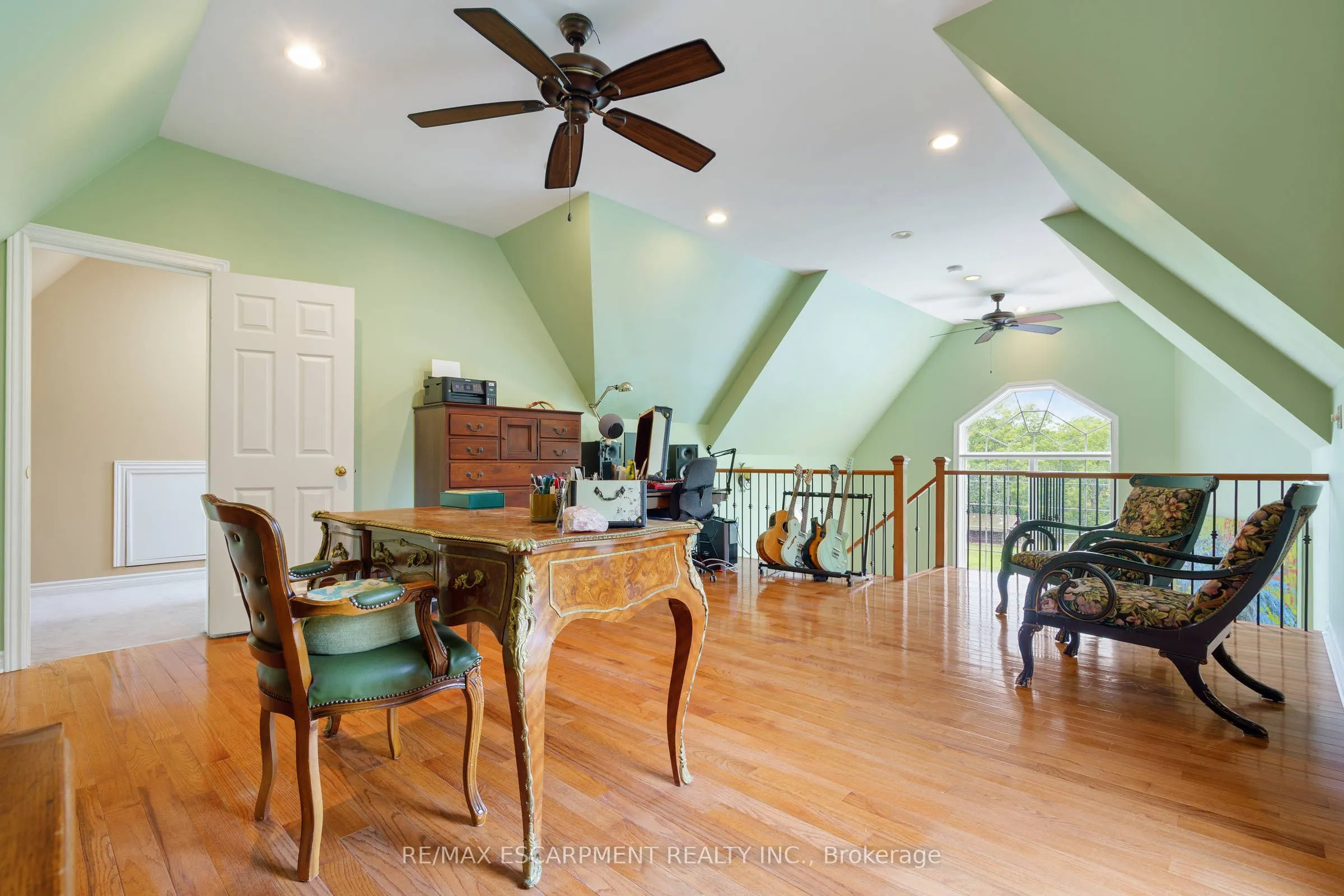1166 Westbrook Road