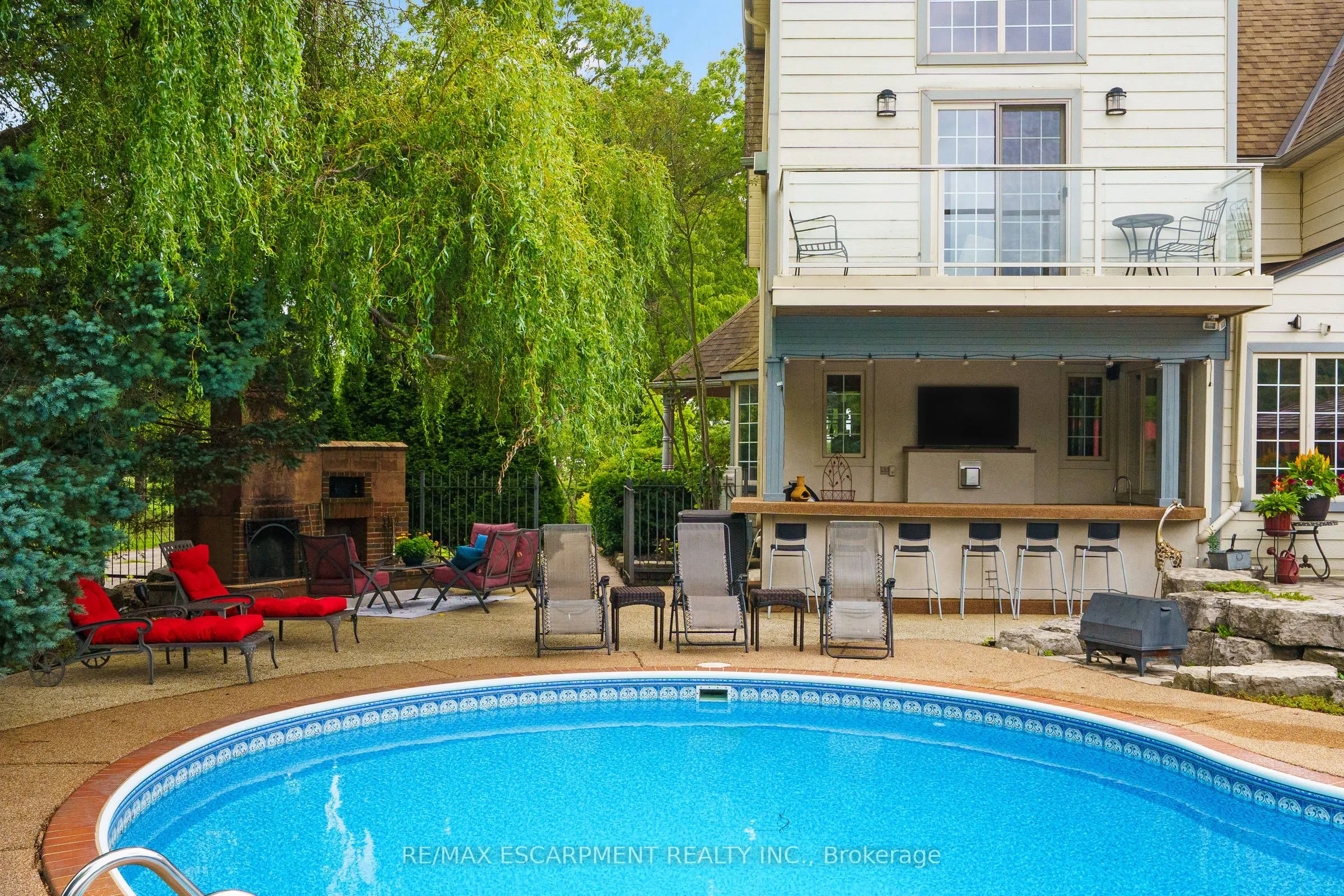 1166 Westbrook Road