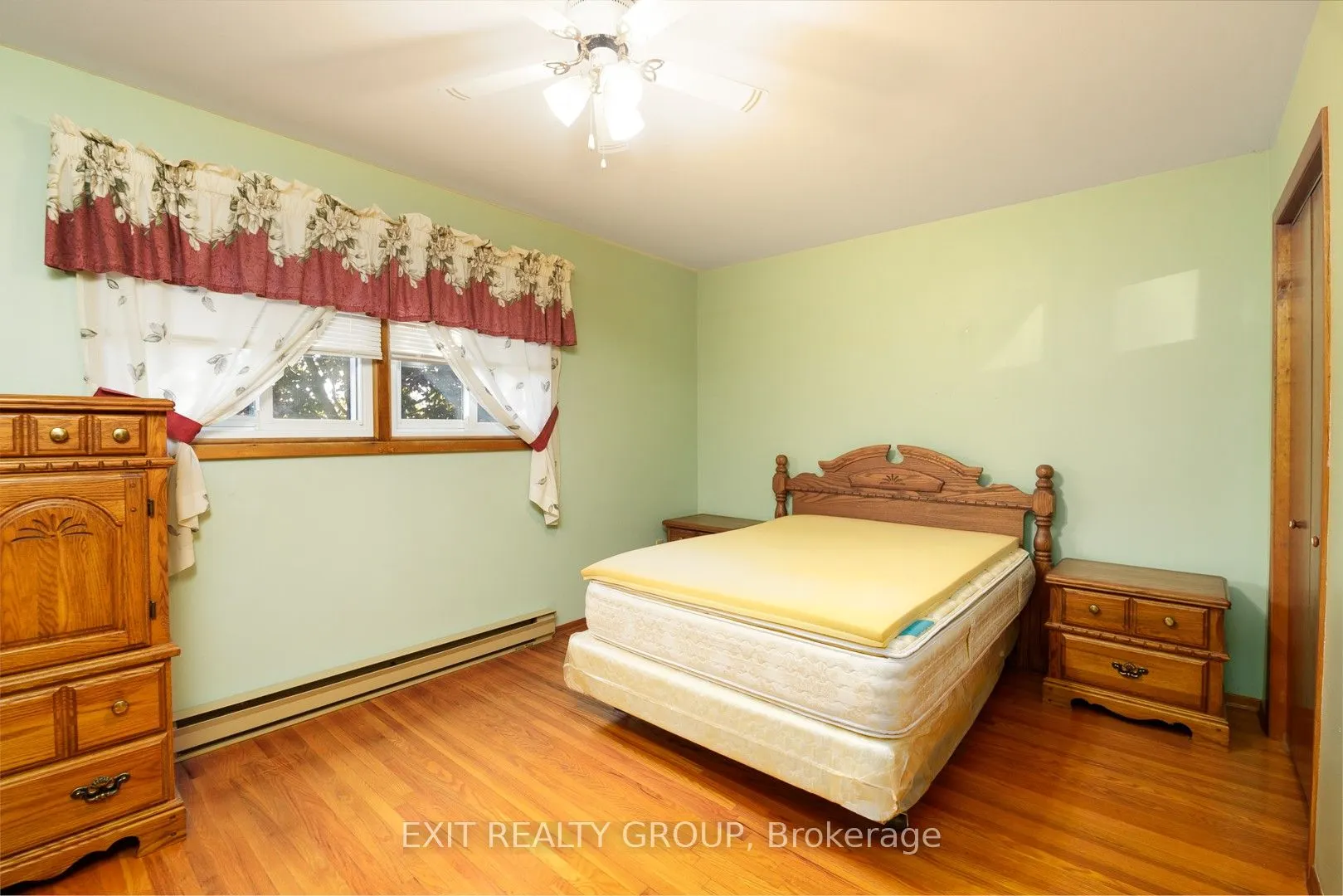28 Ghent Drive