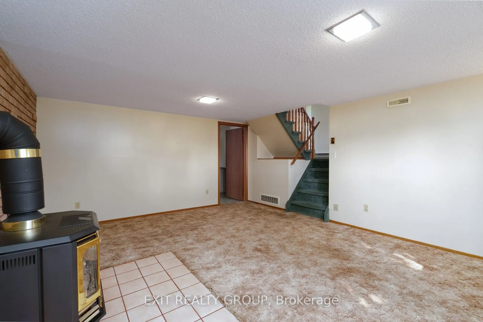 28 Ghent Drive