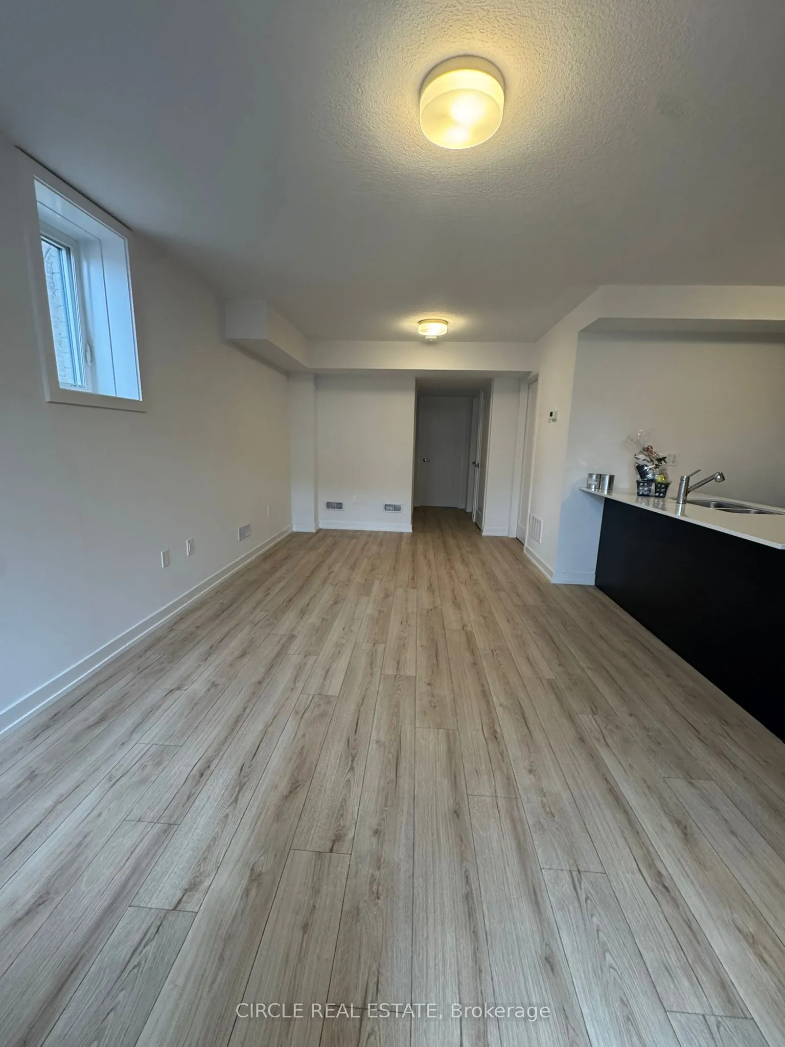 940 St David Street N, #69