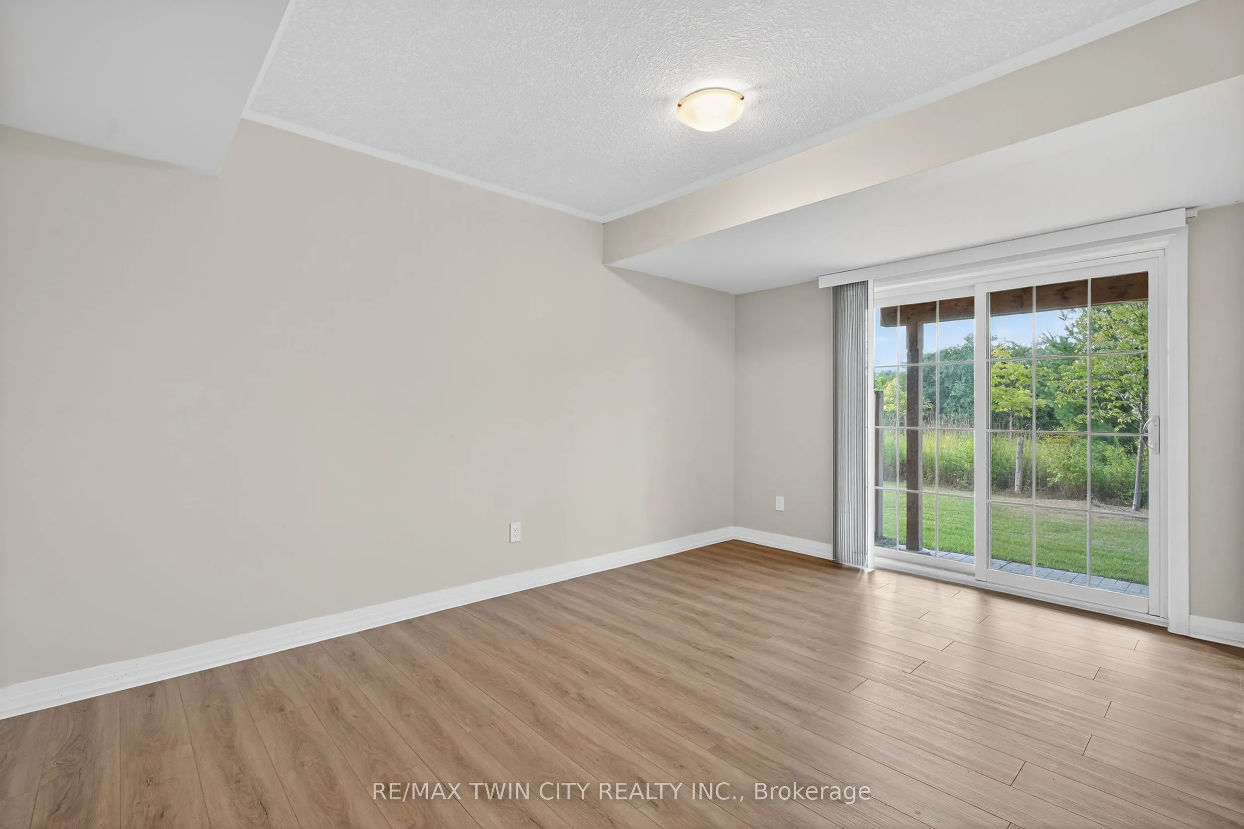 311 Woolwich Street, #43