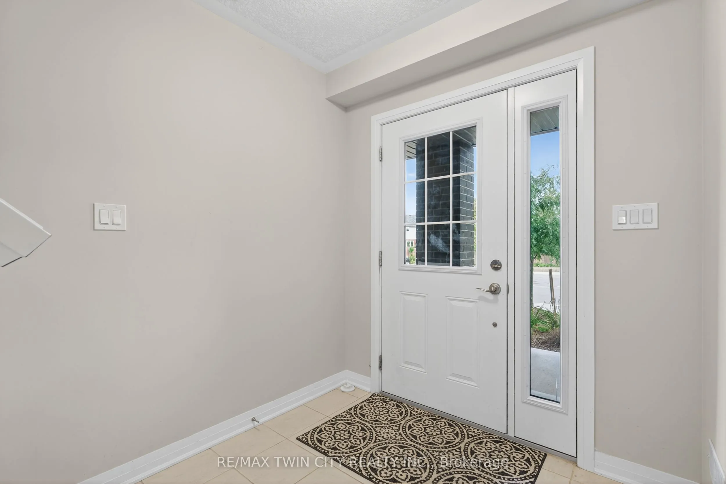 311 Woolwich Street, #43