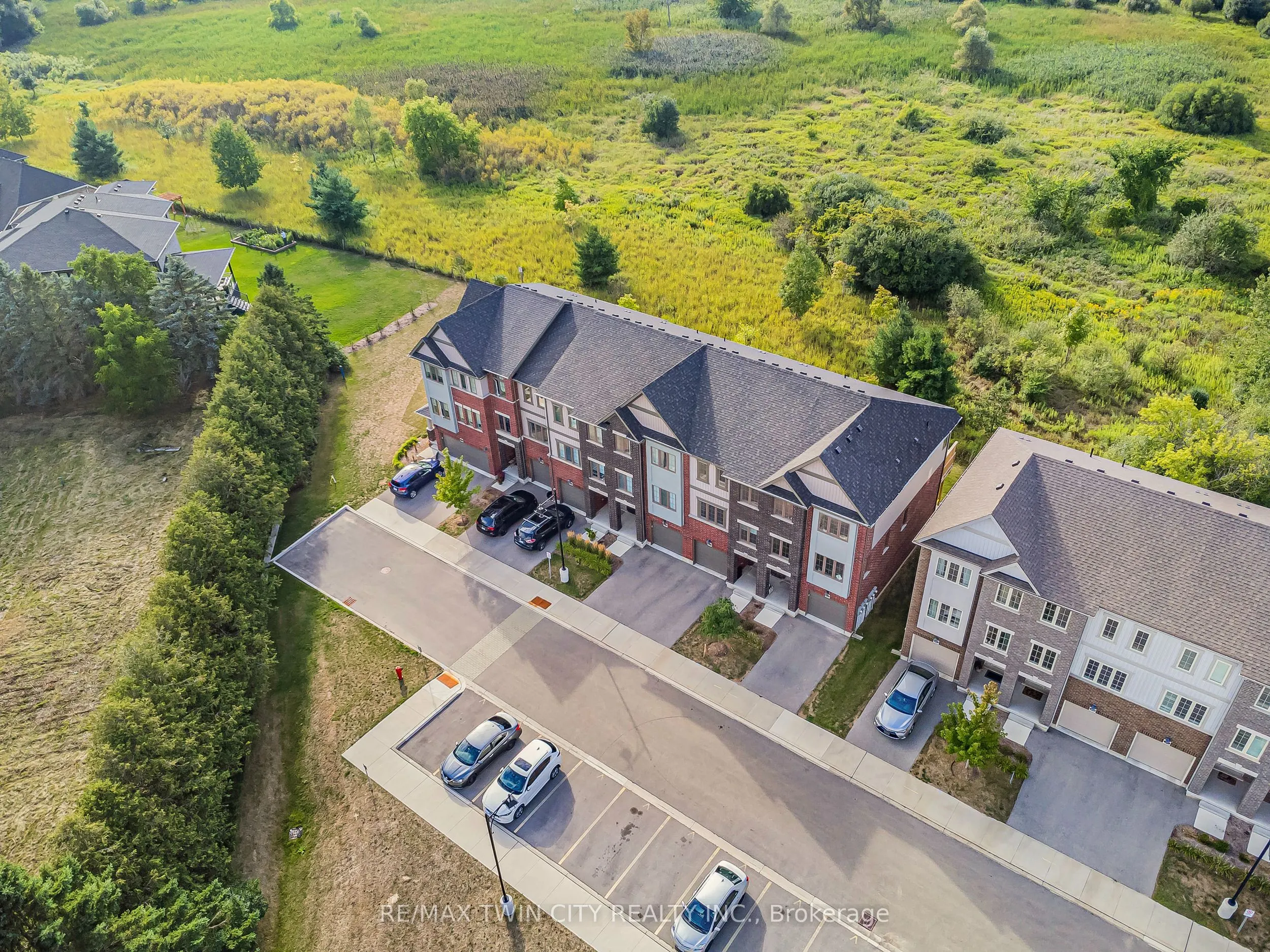 311 Woolwich Street, #43