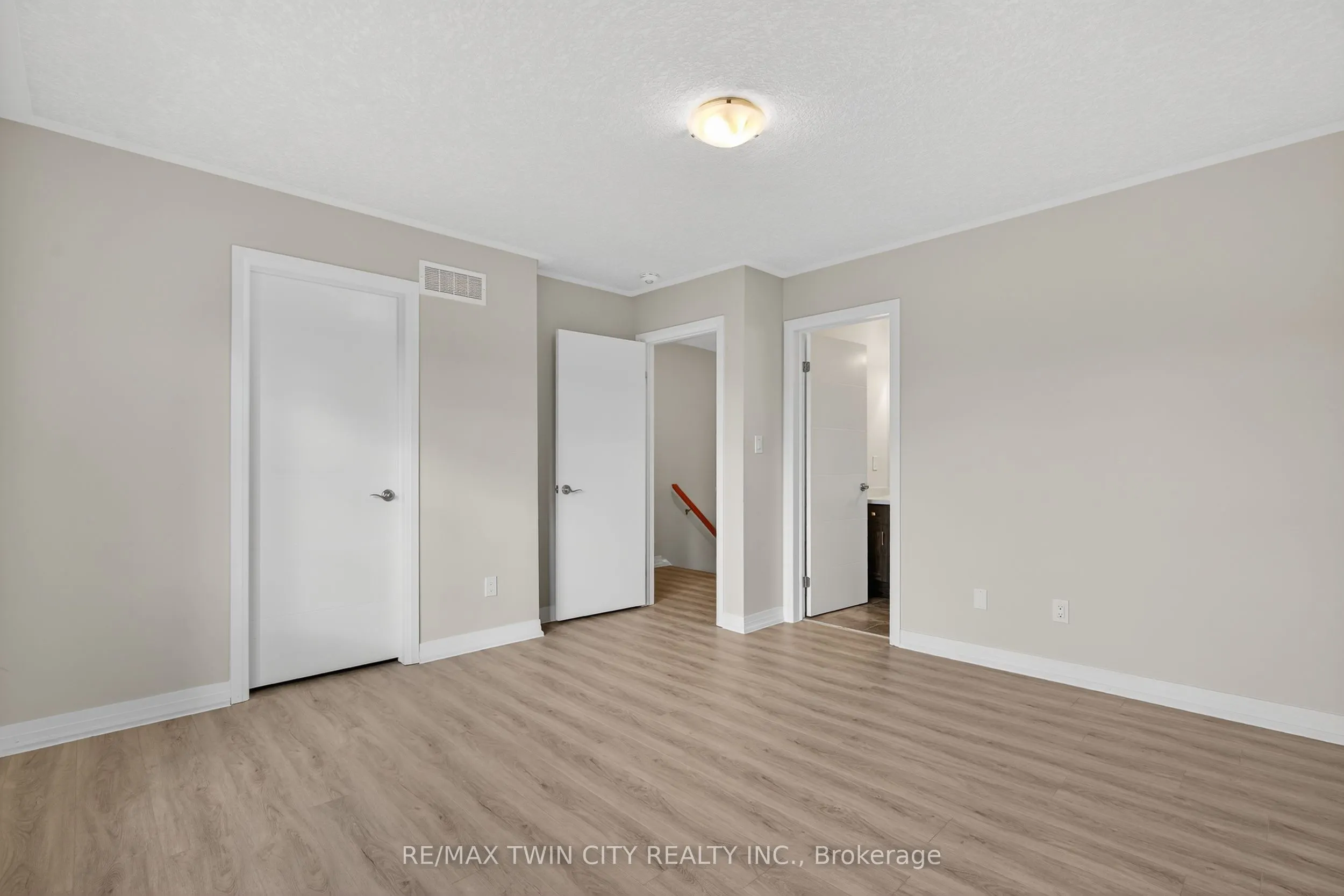 311 Woolwich Street, #43