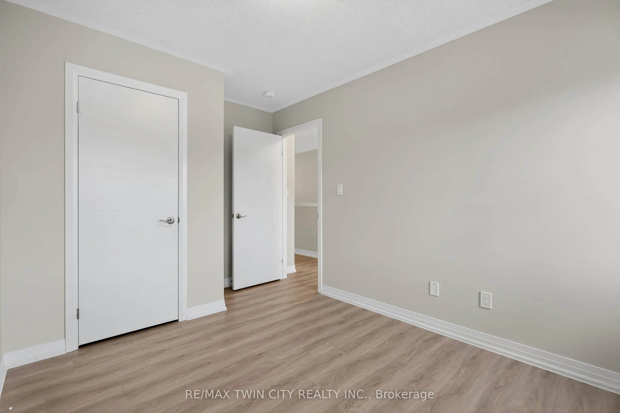 311 Woolwich Street, #43