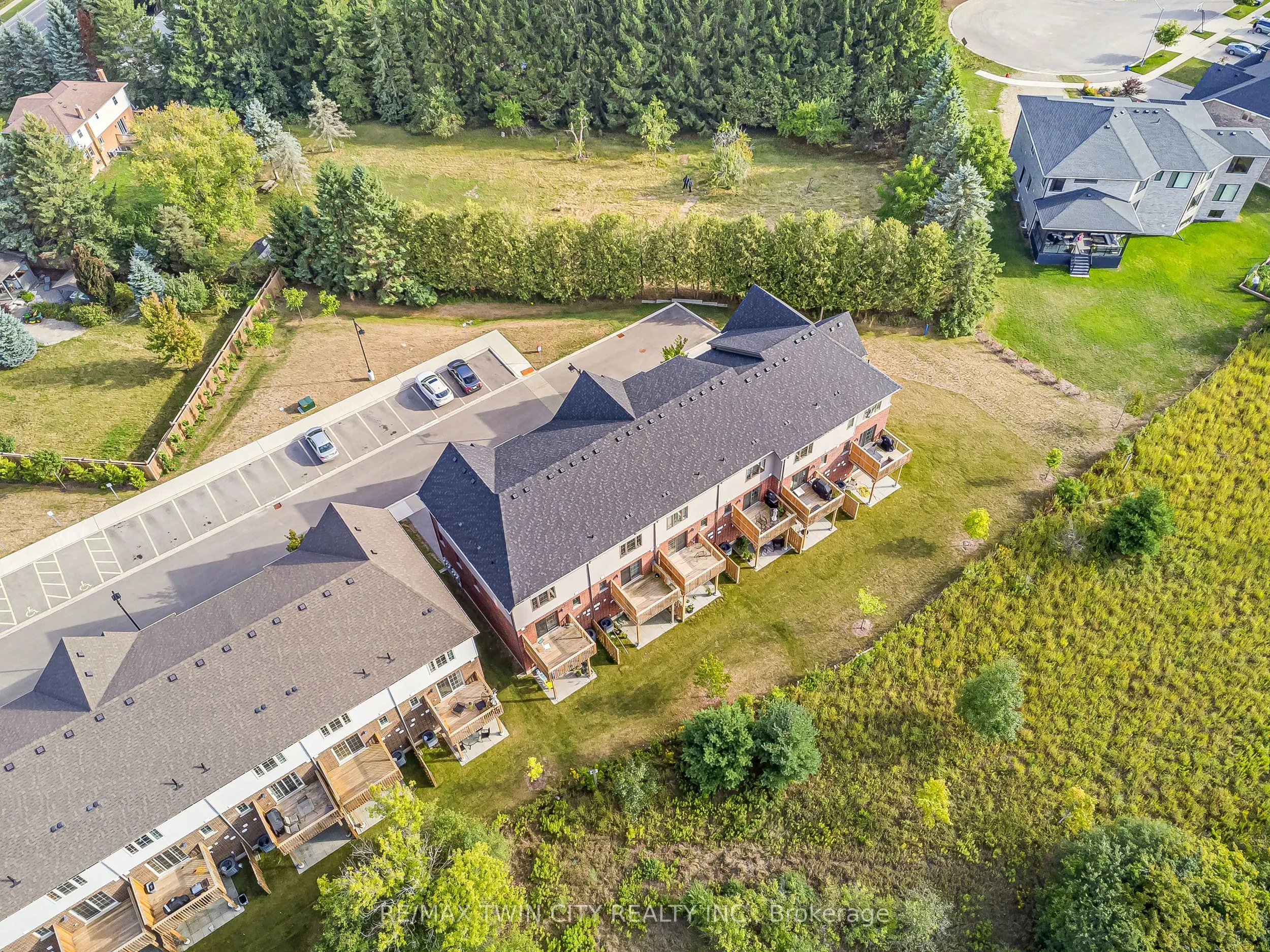 311 Woolwich Street, #43