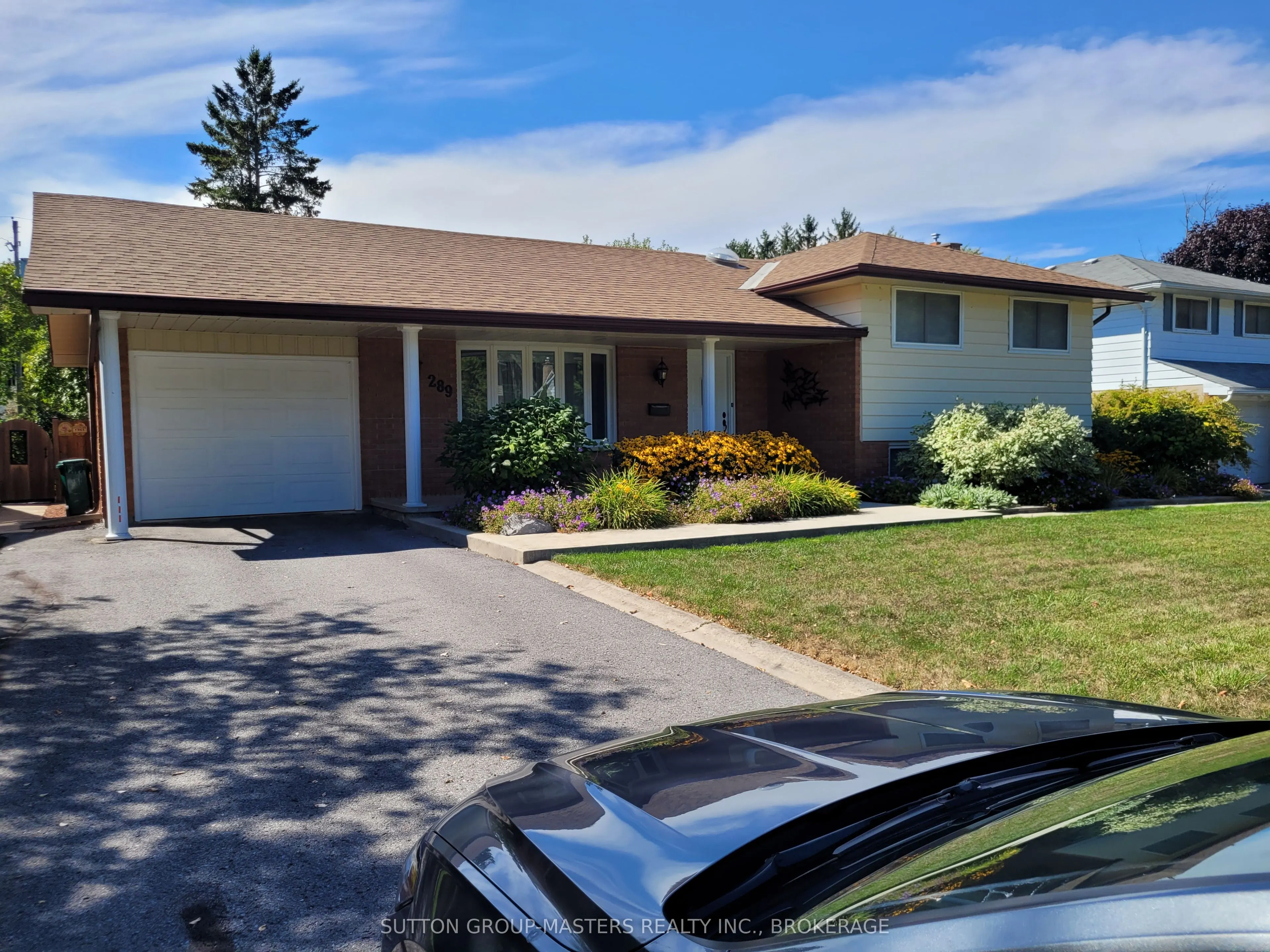 289 Olympus Avenue