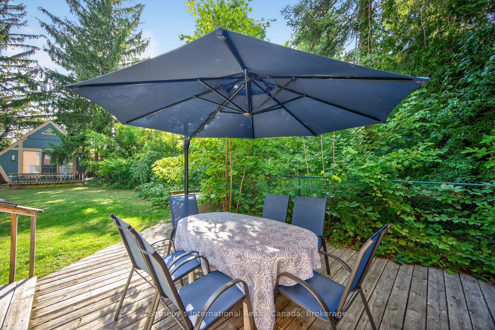 152 Bayview Avenue