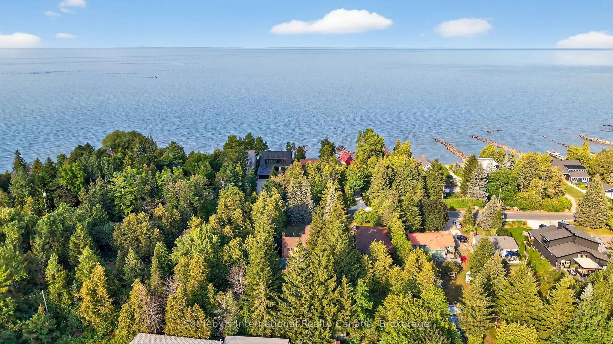 152 Bayview Avenue
