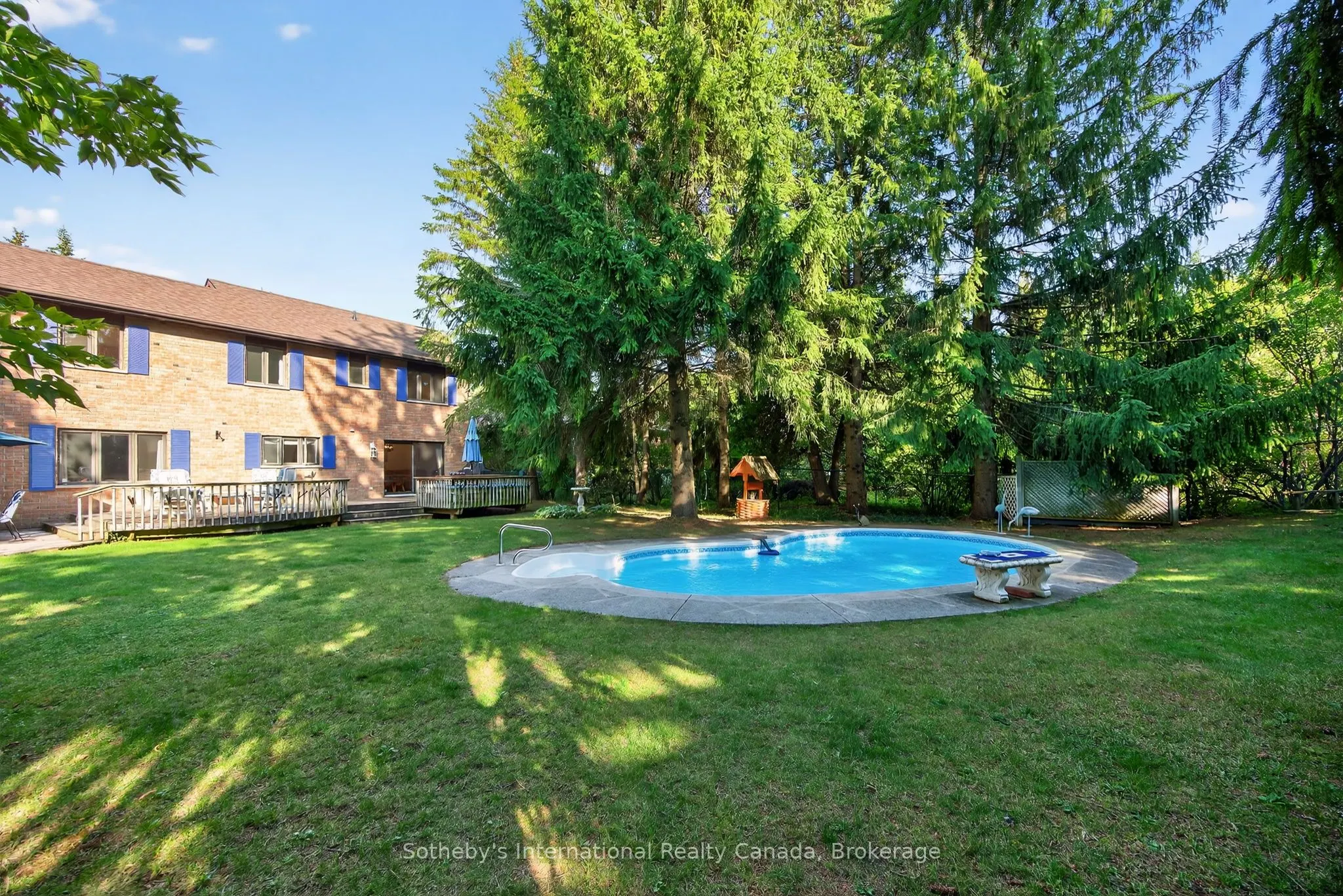 152 Bayview Avenue