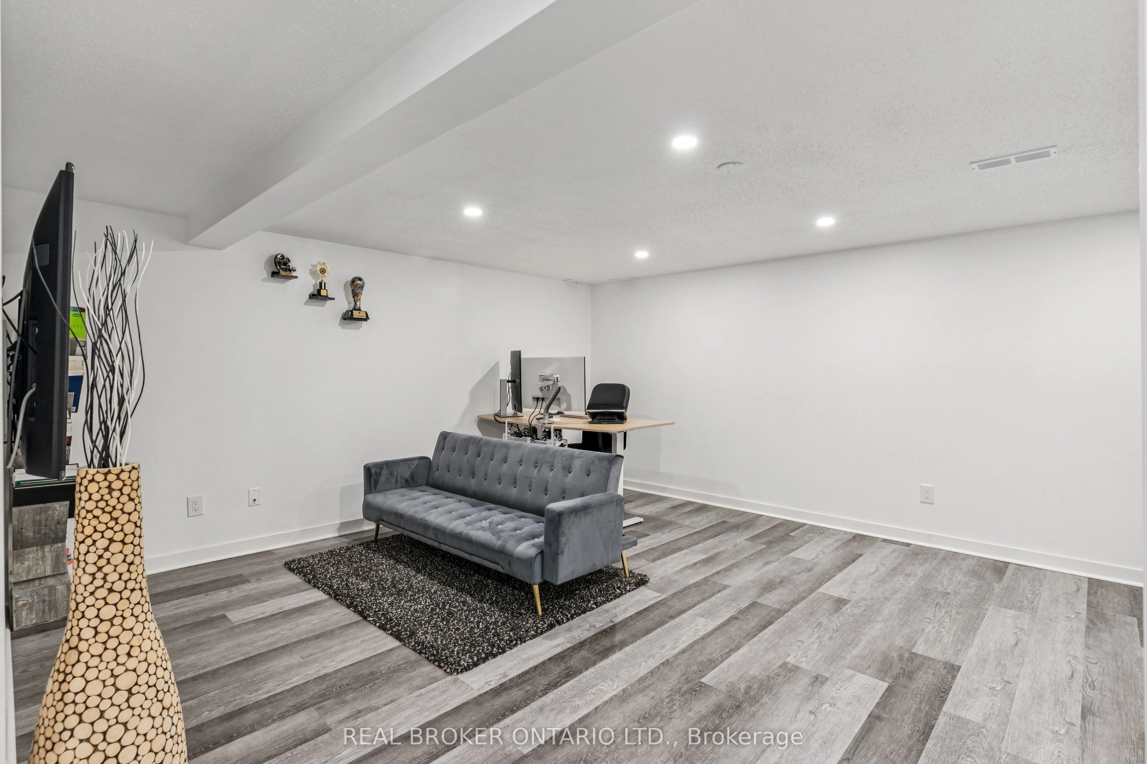 85 Monterey Drive