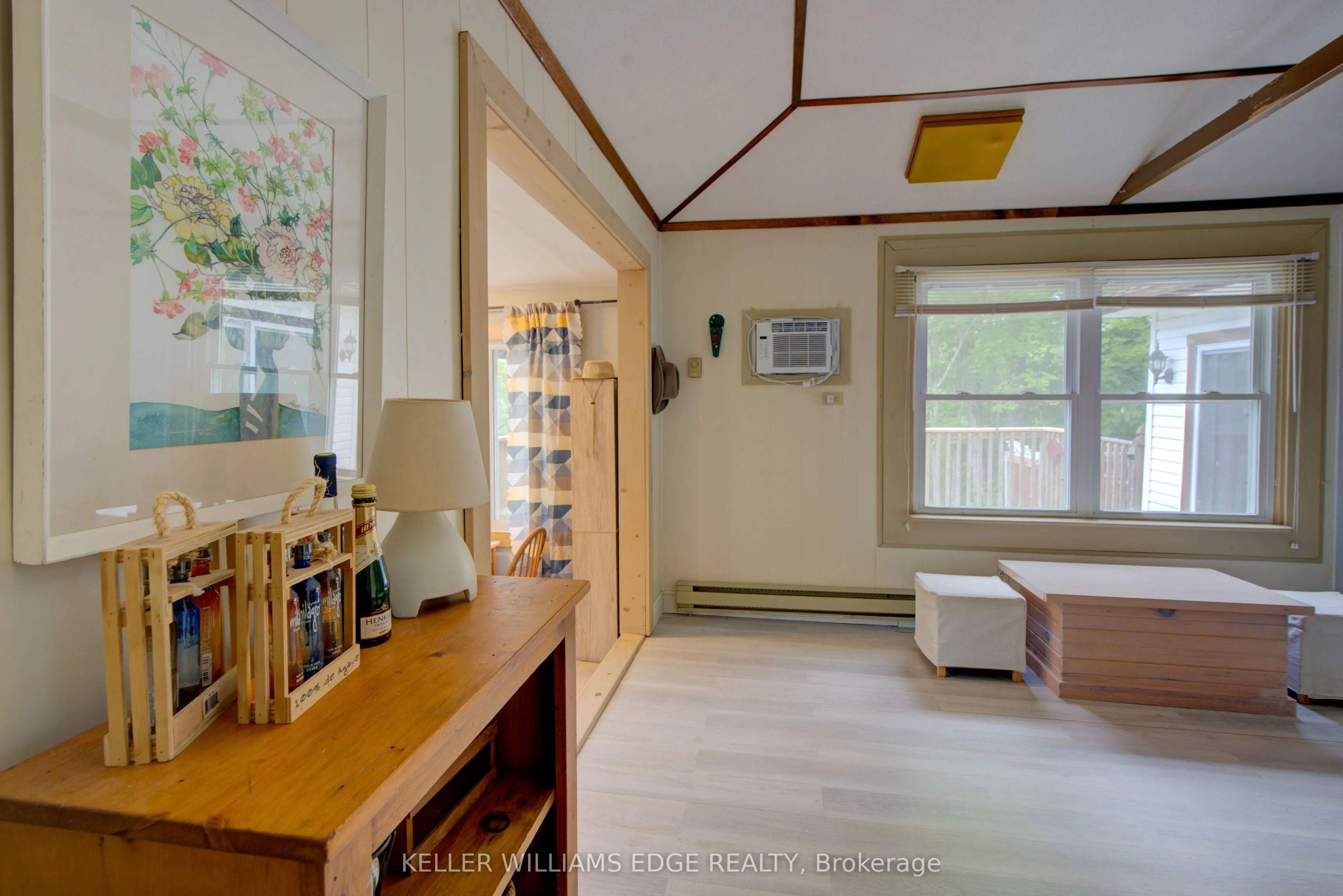 1180 Guigue Road