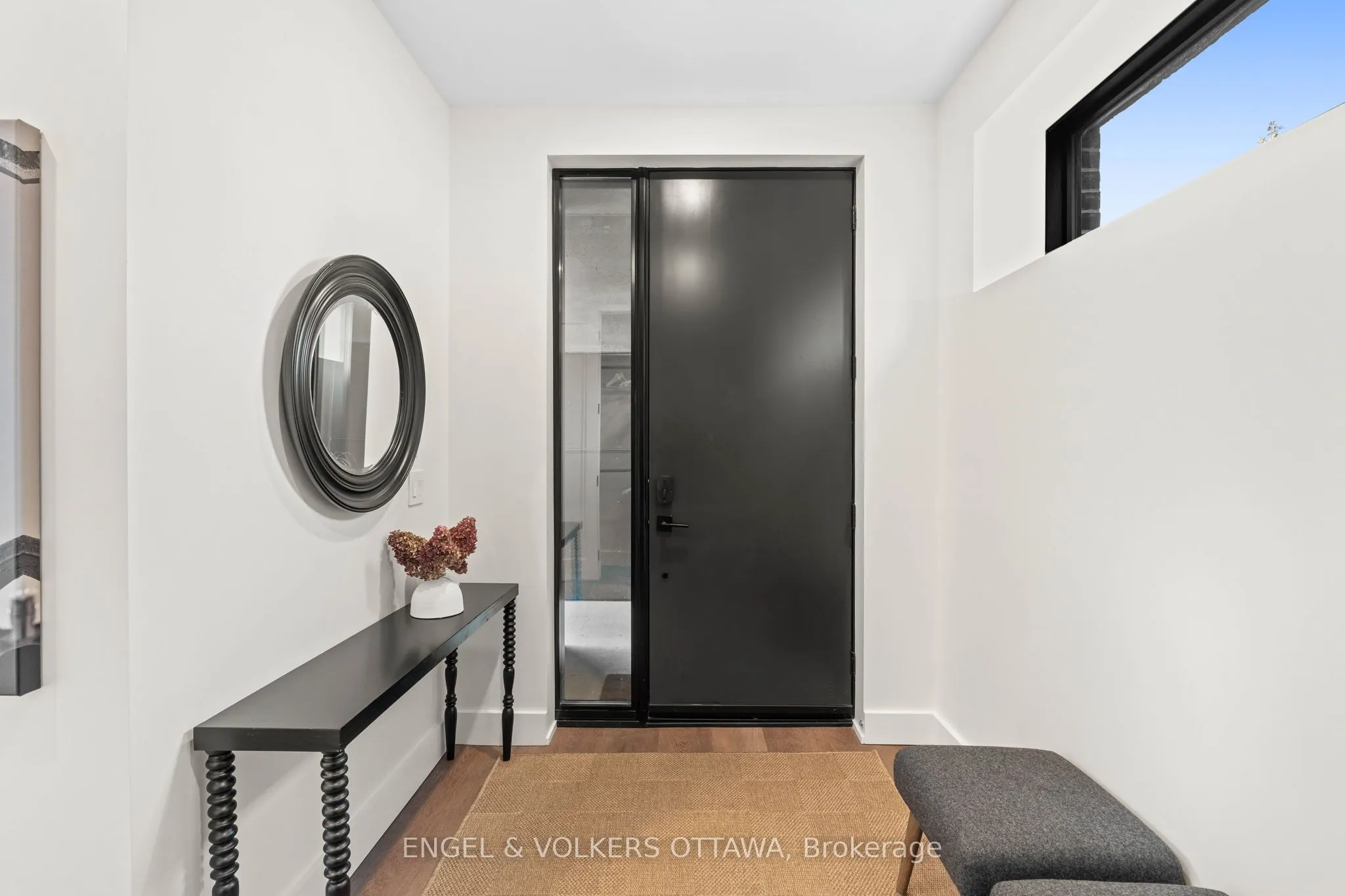 246 BYRON Avenue