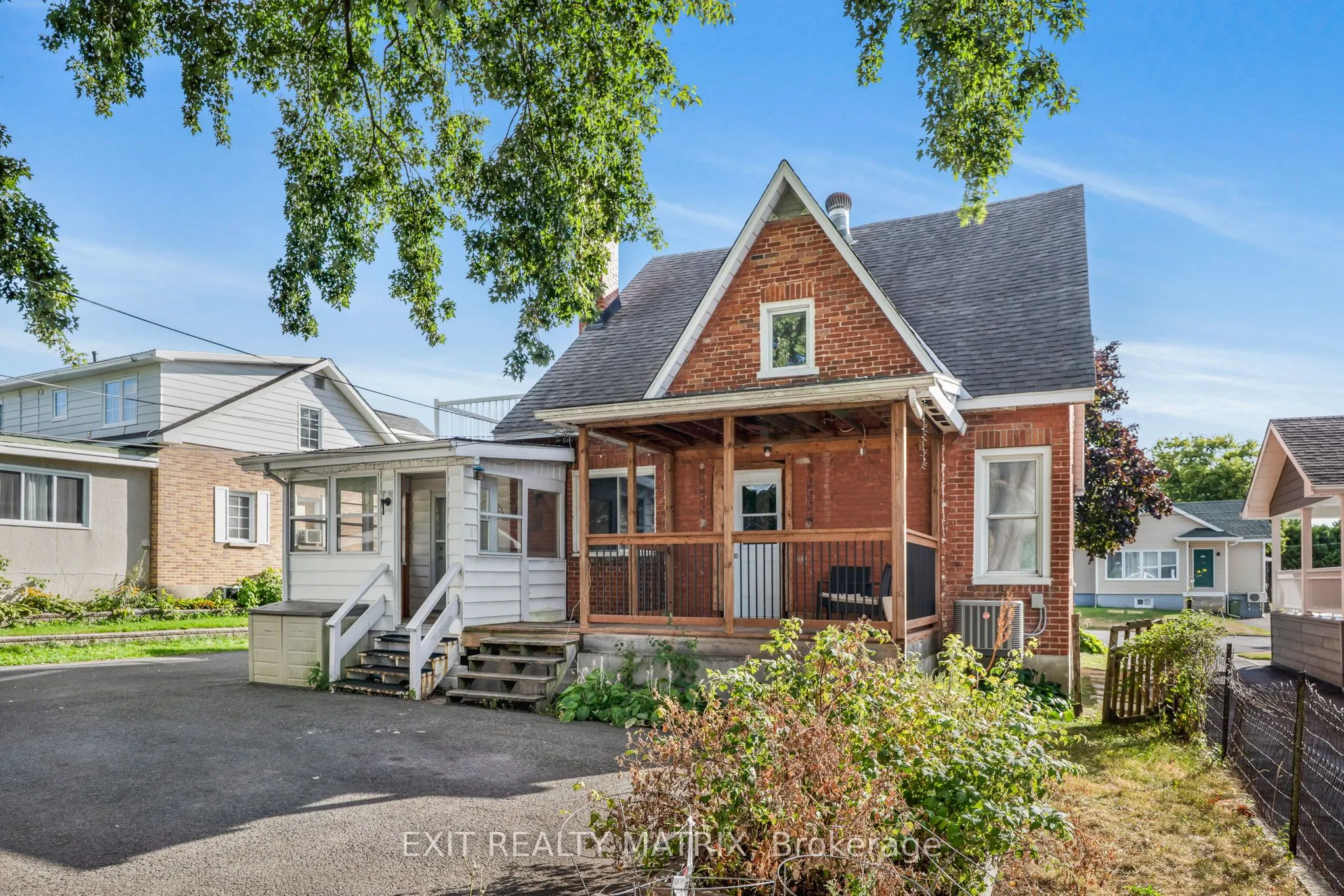 453 Garneau Road