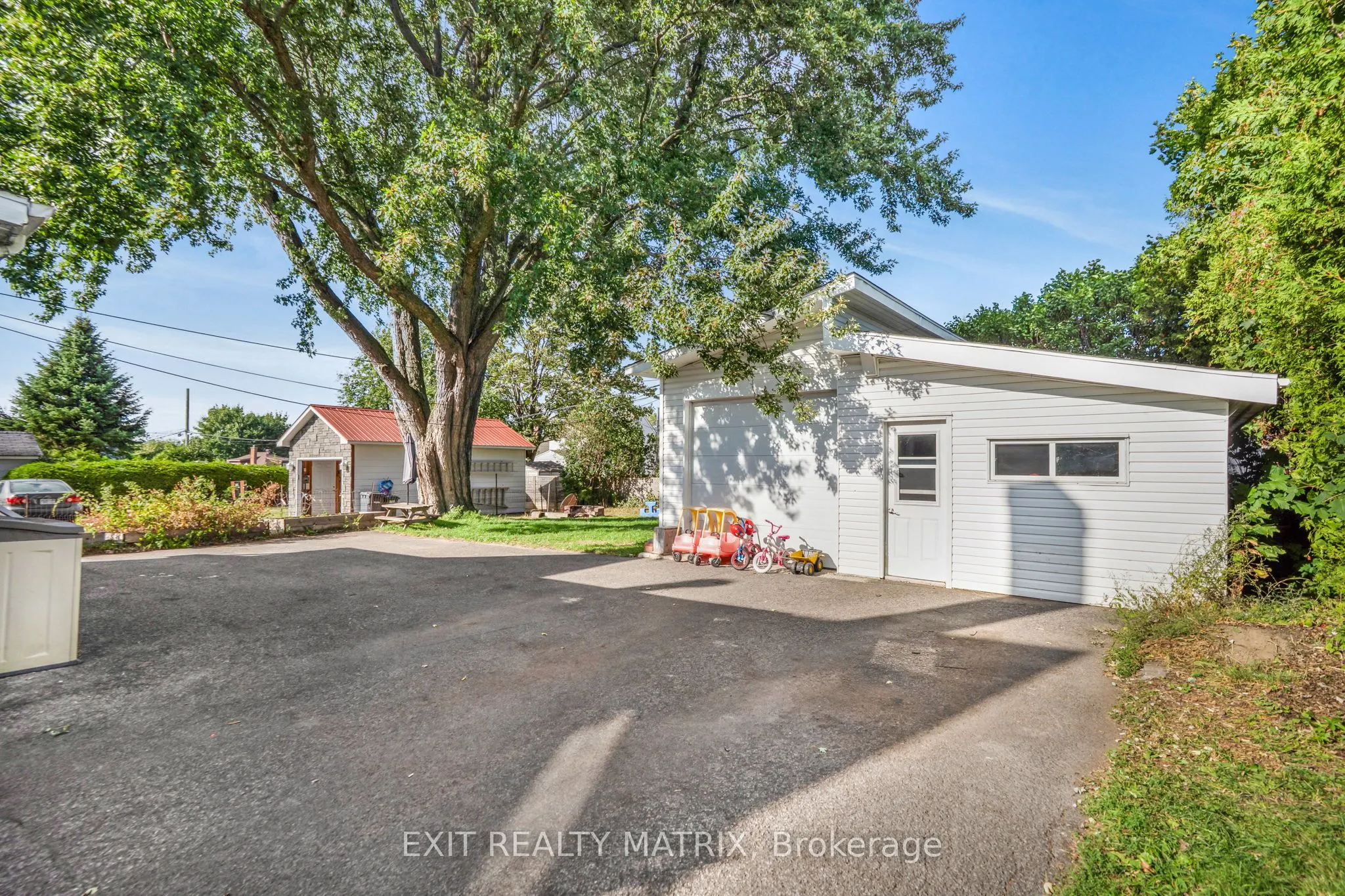 453 Garneau Road