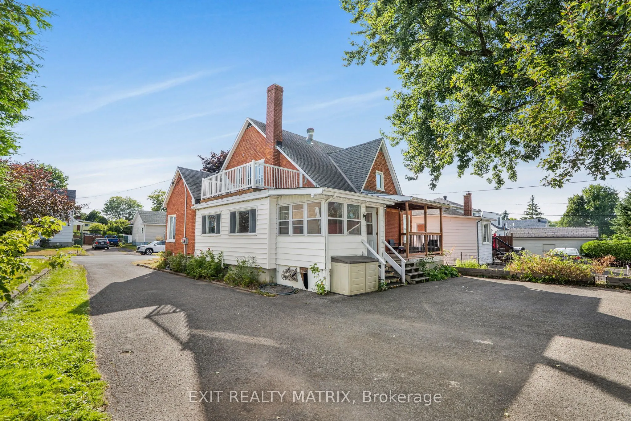 453 Garneau Road