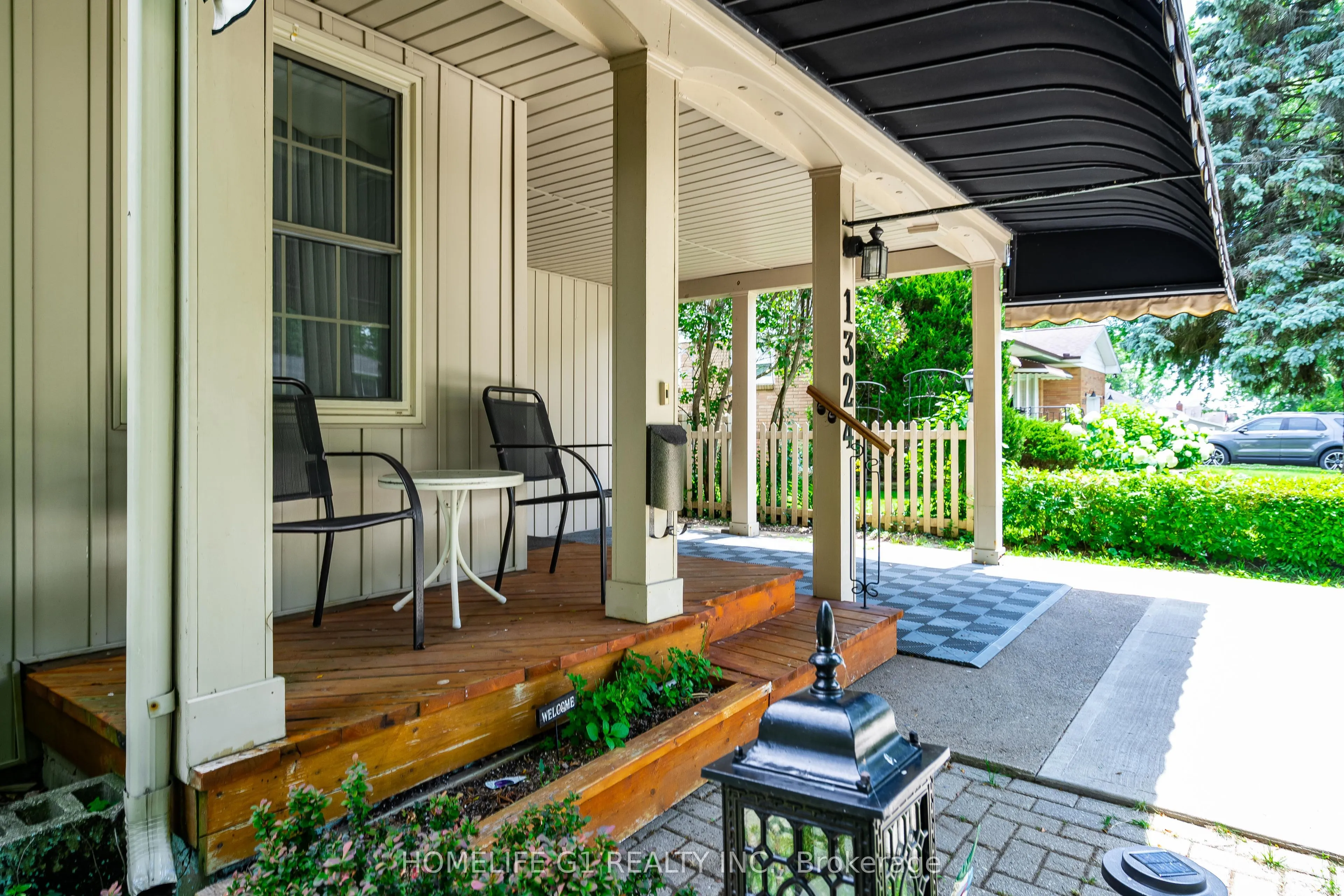 1324 Orchard Boulevard