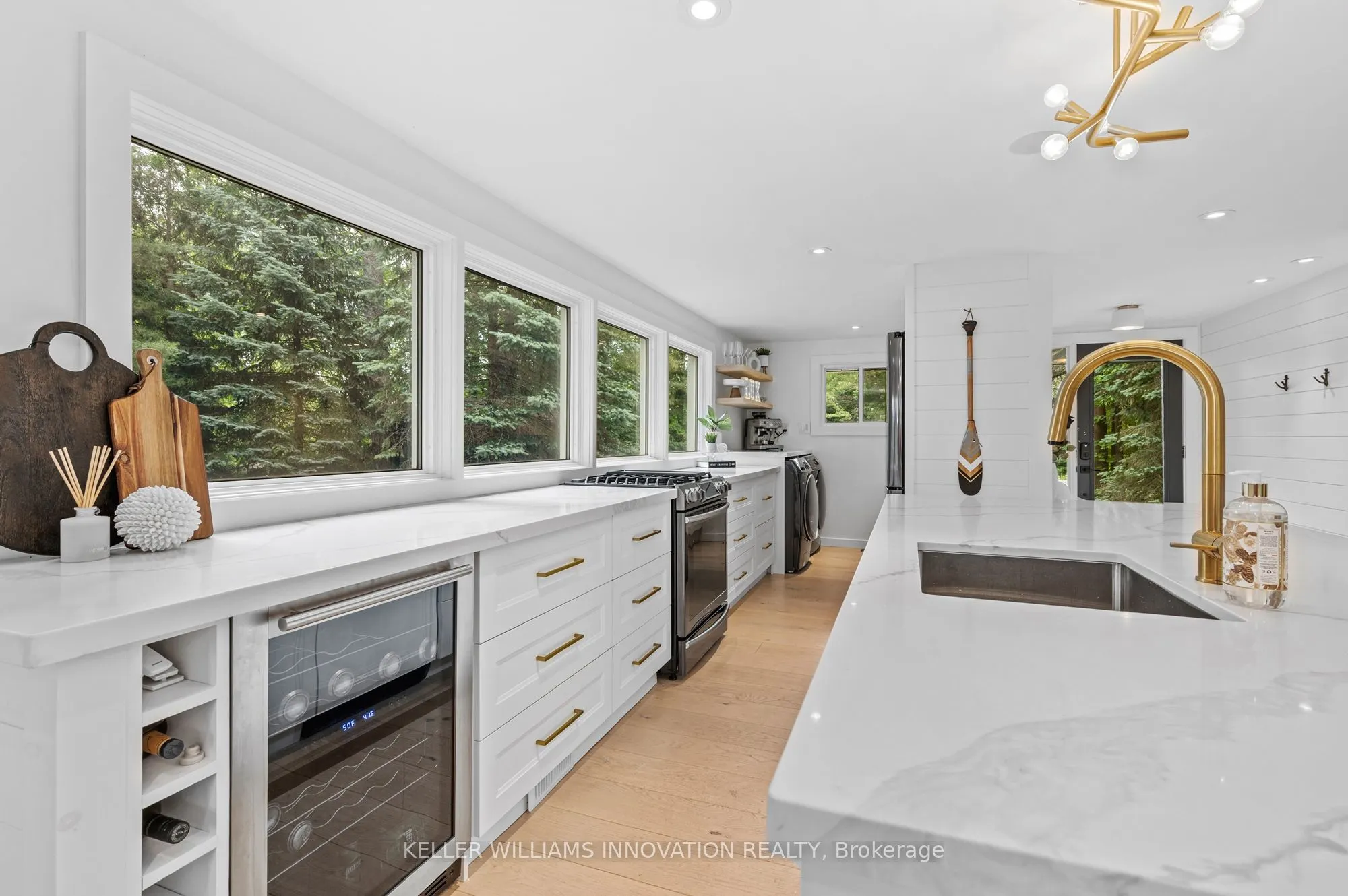 2872 Muskoka Road 118 W