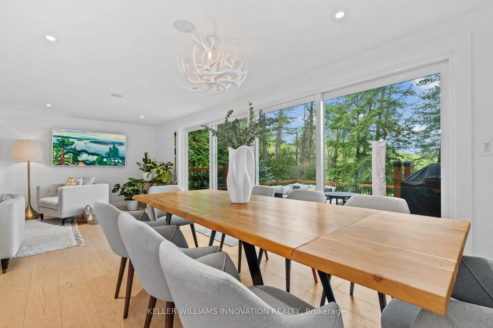 2872 Muskoka Road 118 W