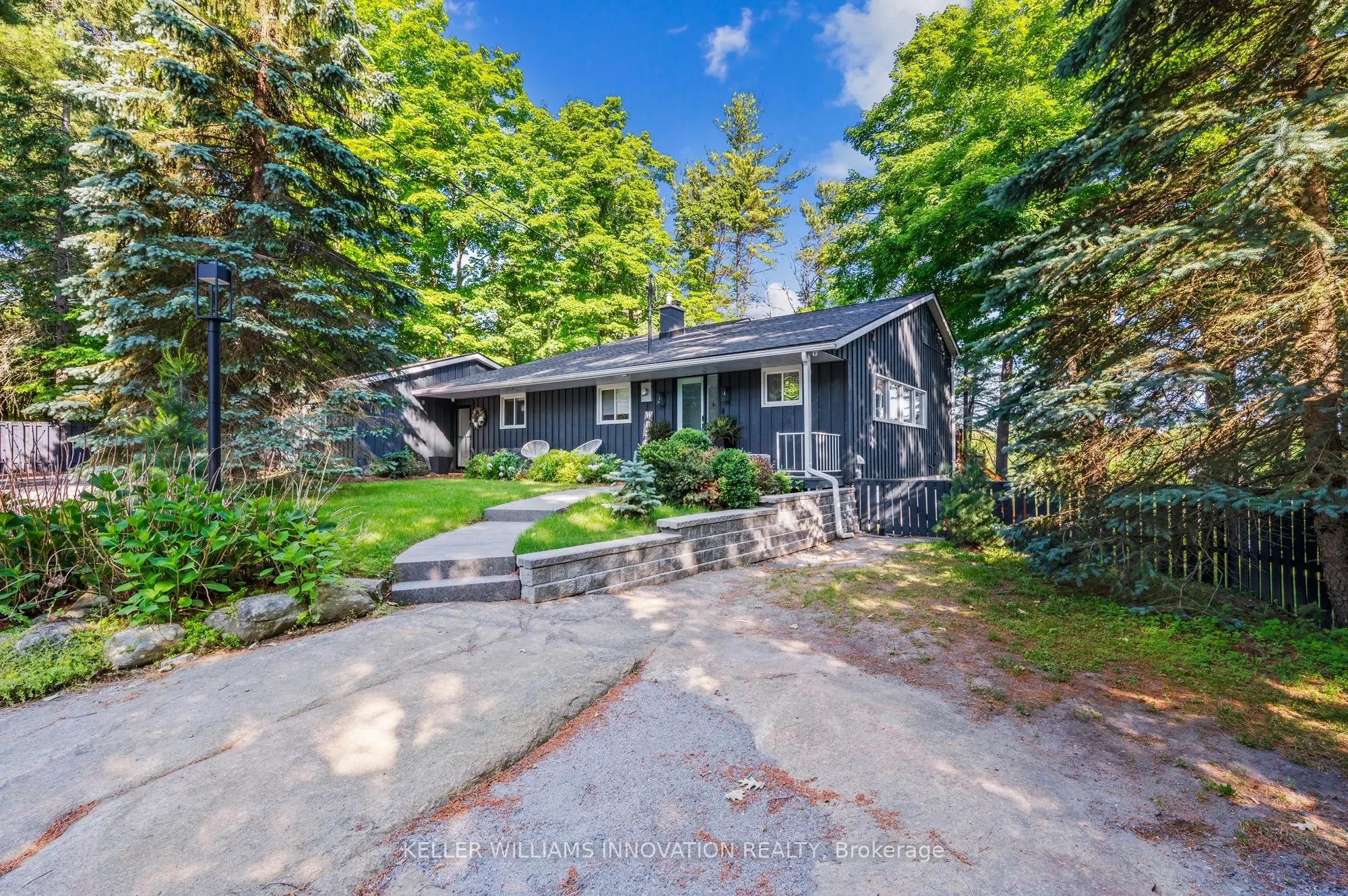 2872 Muskoka Road 118 W