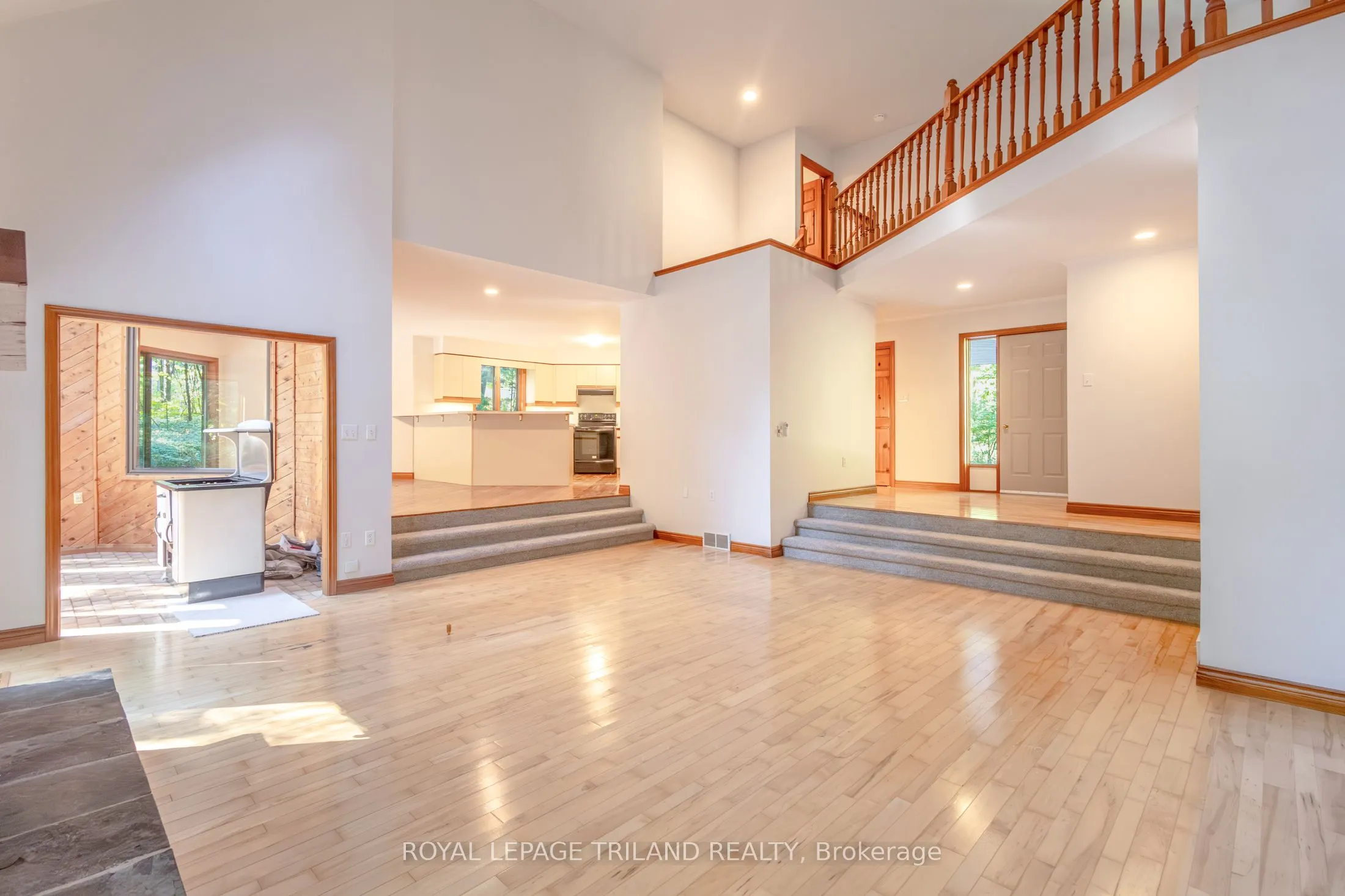 10239 Pinetree Drive