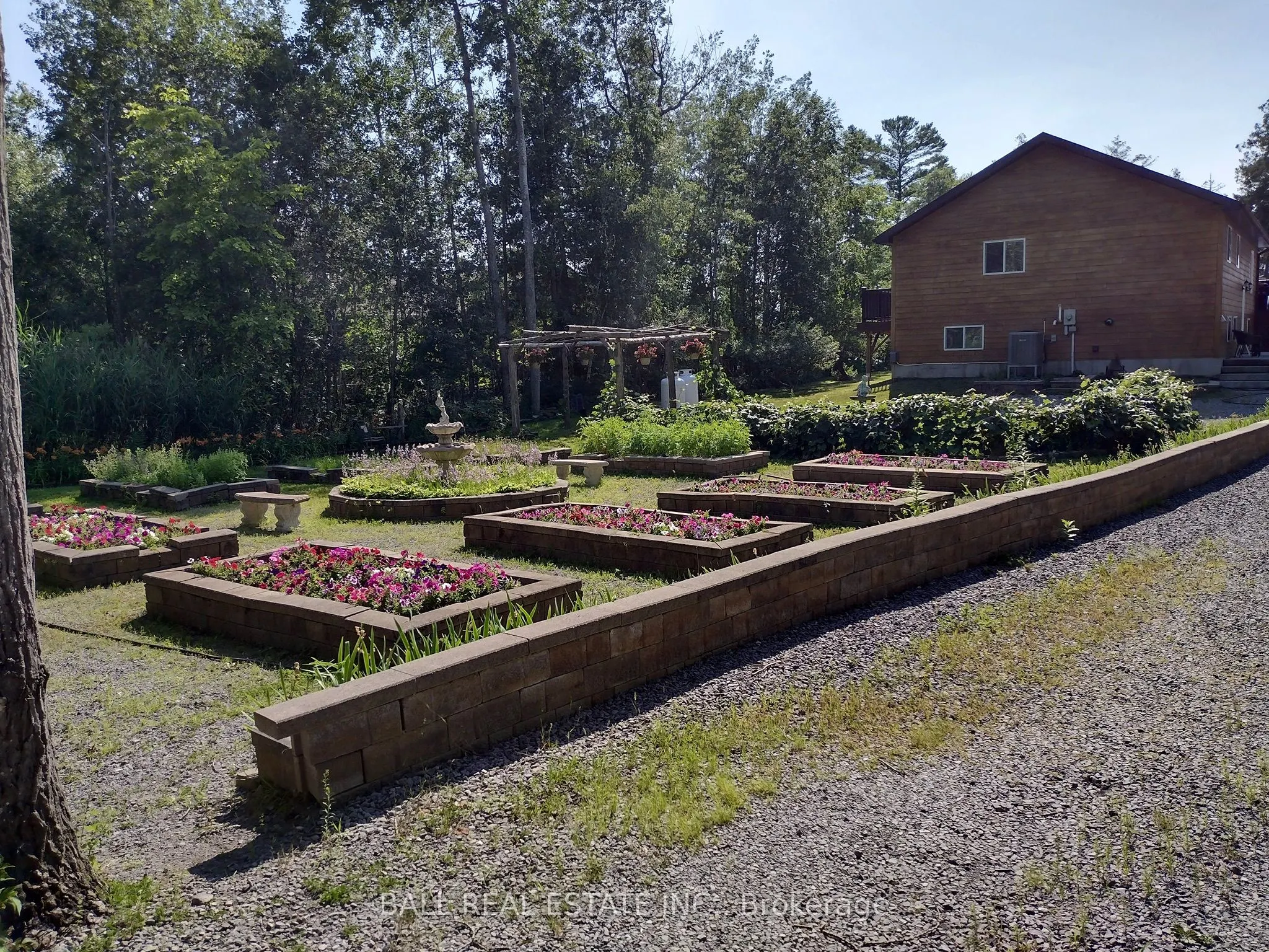 154 JULIAN LAKE Road