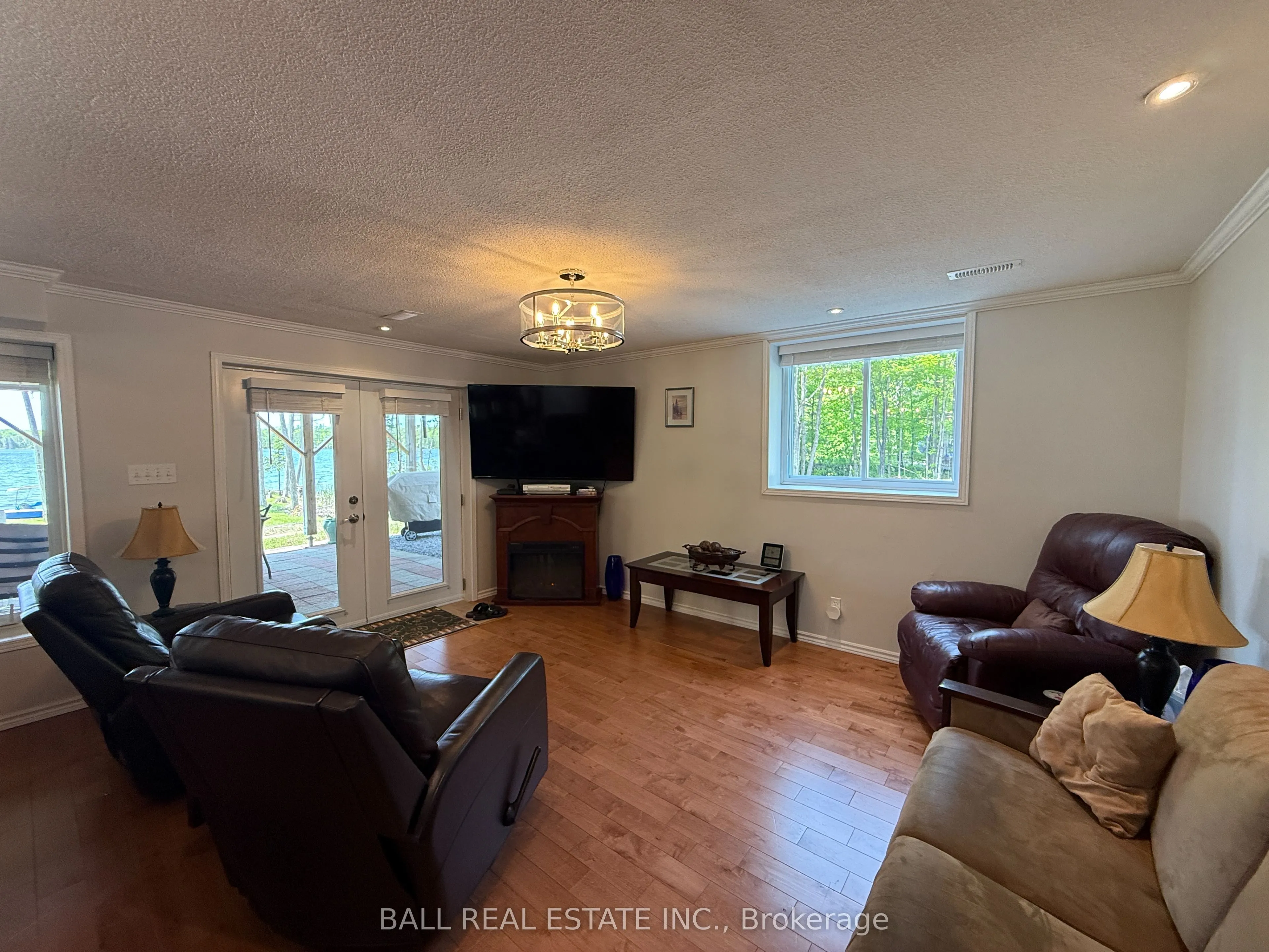 154 JULIAN LAKE Road