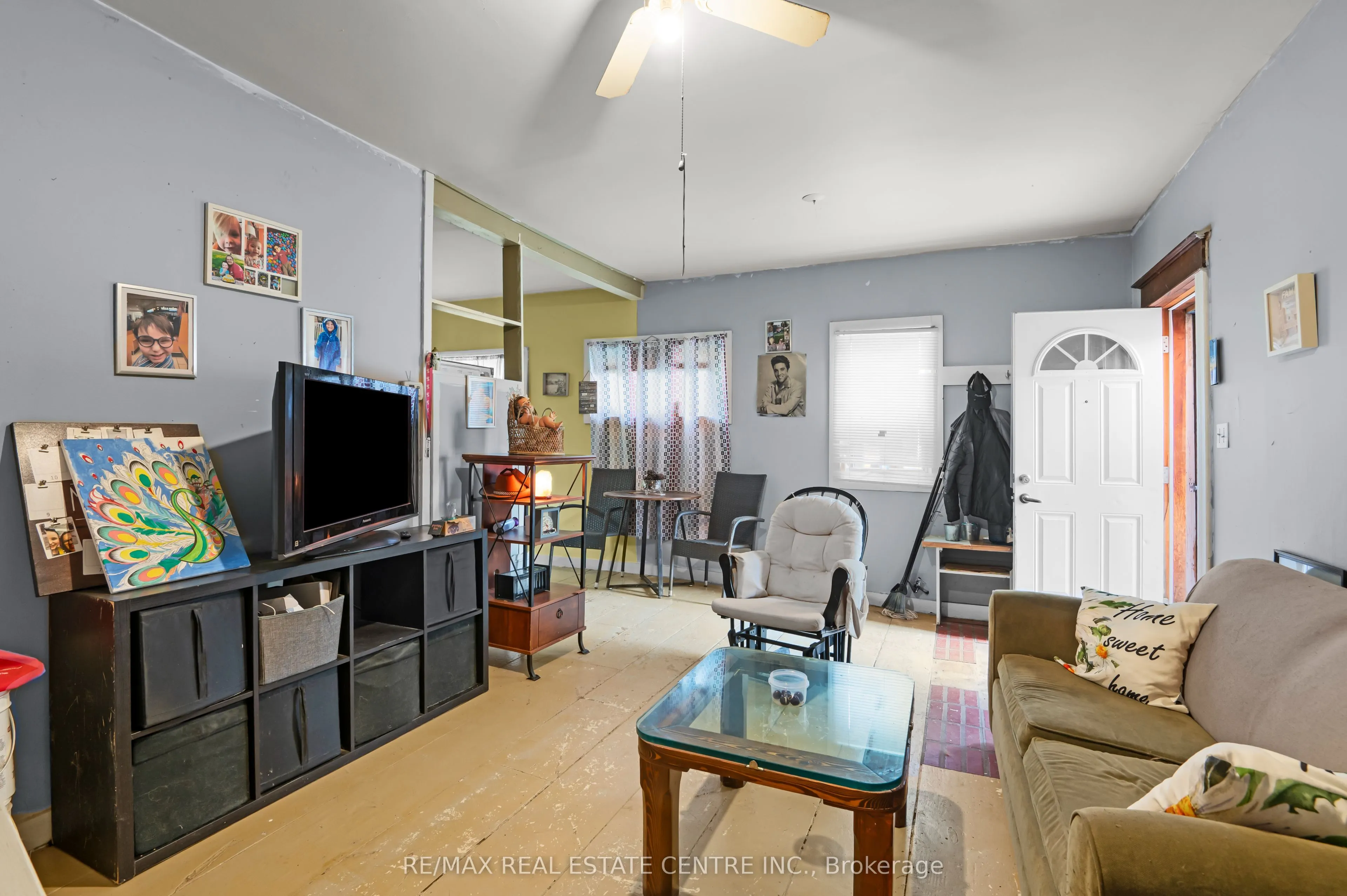 154 Main Street W