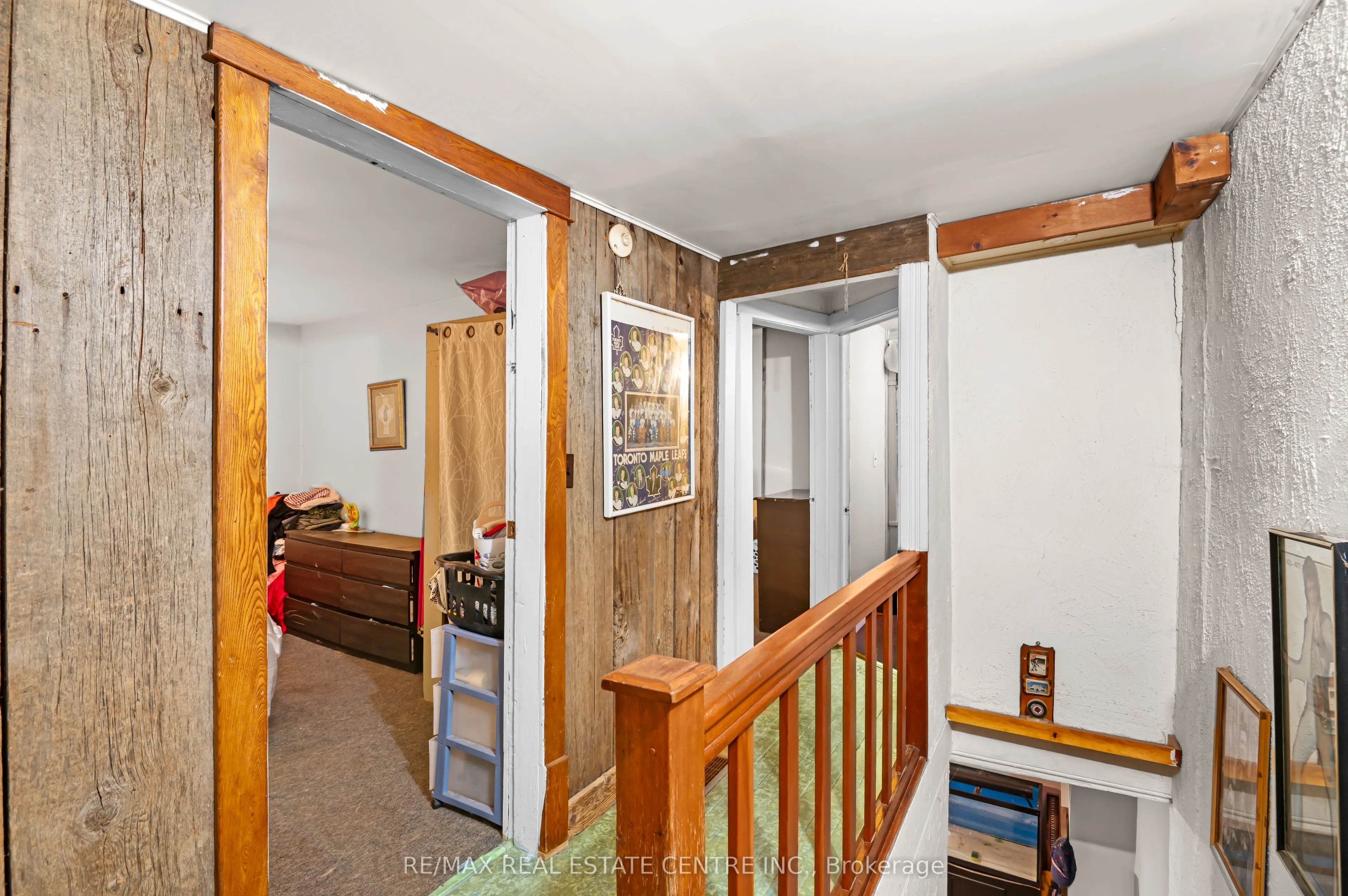 154 Main Street W