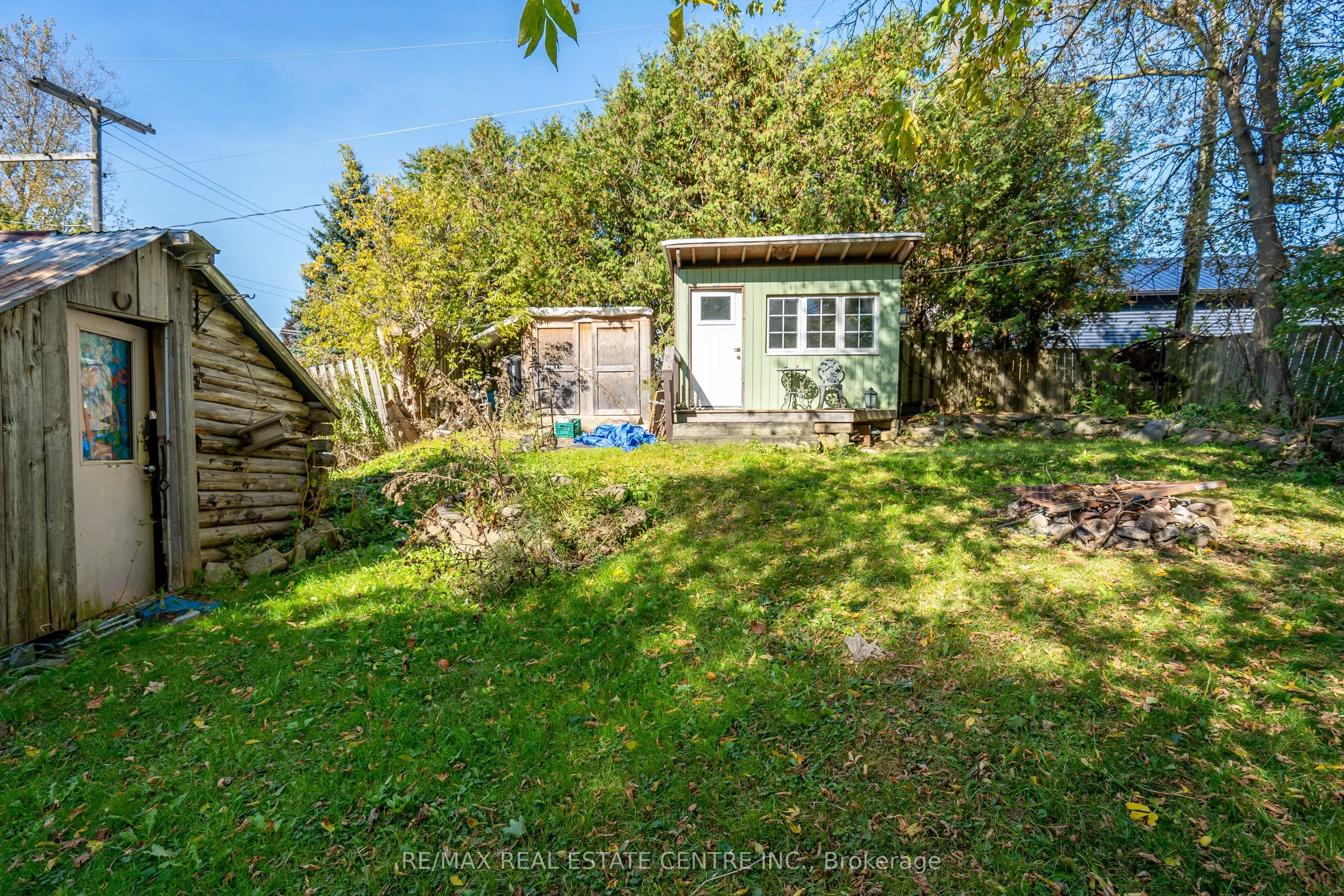 154 Main Street W