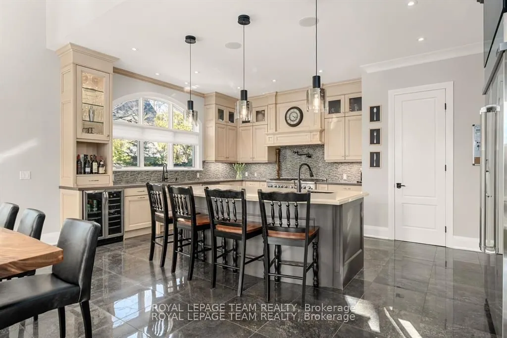 77 Placel Road