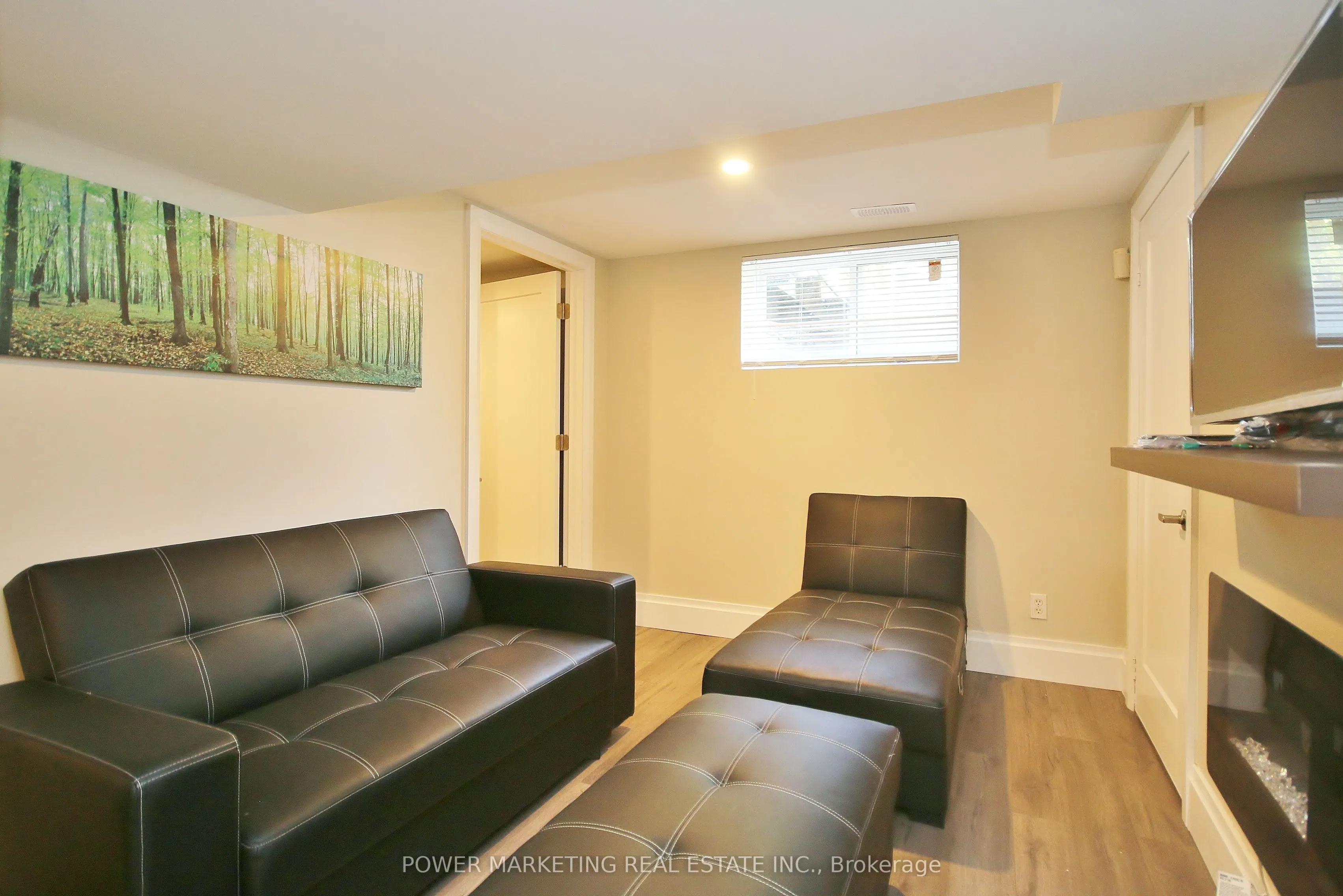 835 MONTREAL Road, #A